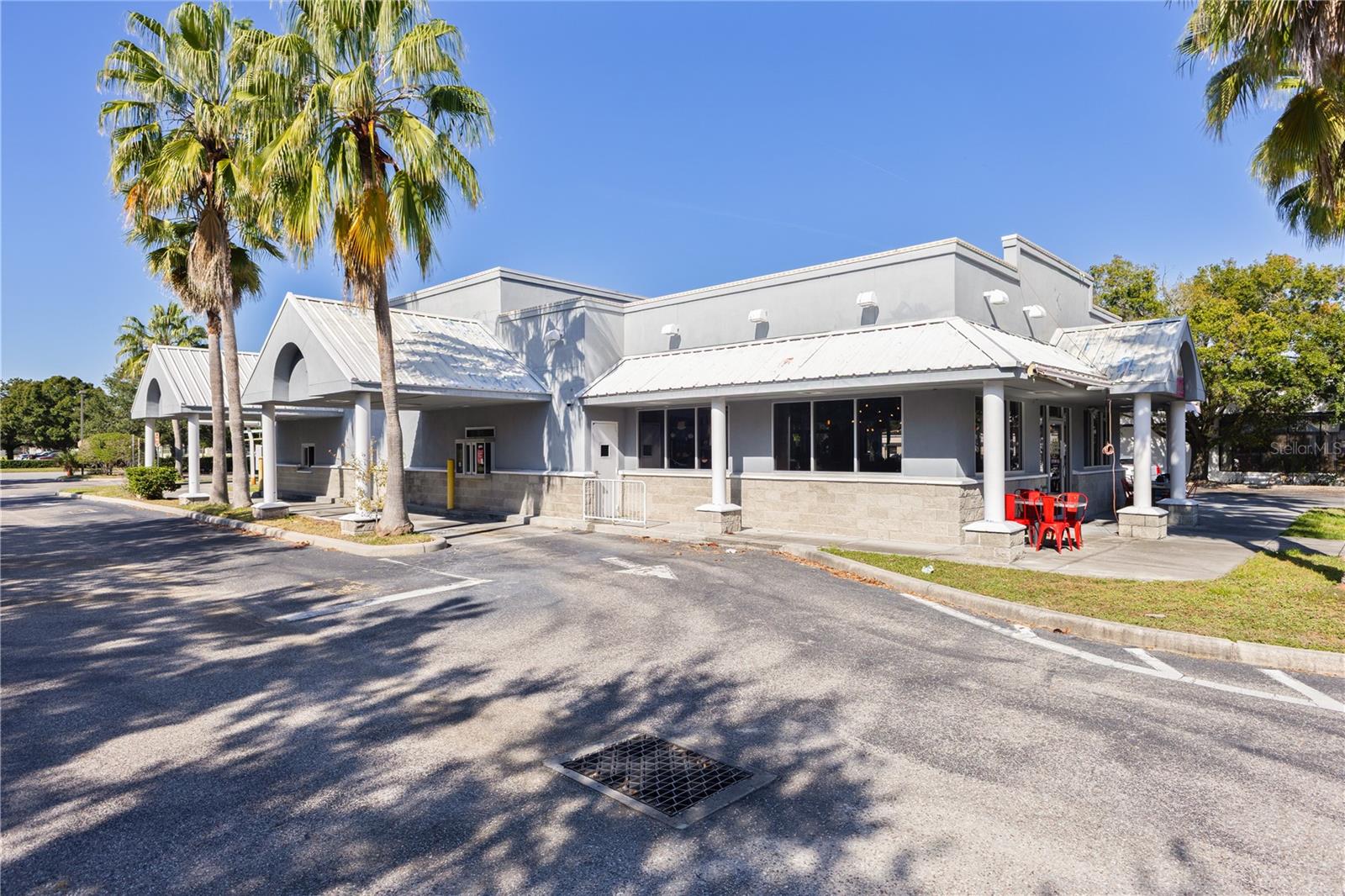 SOUTH PARK - Commercial Lease