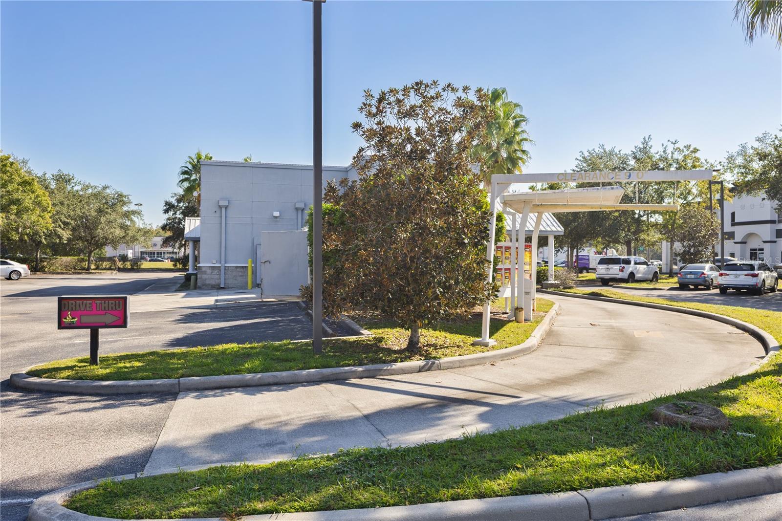 SOUTH PARK - Commercial Lease