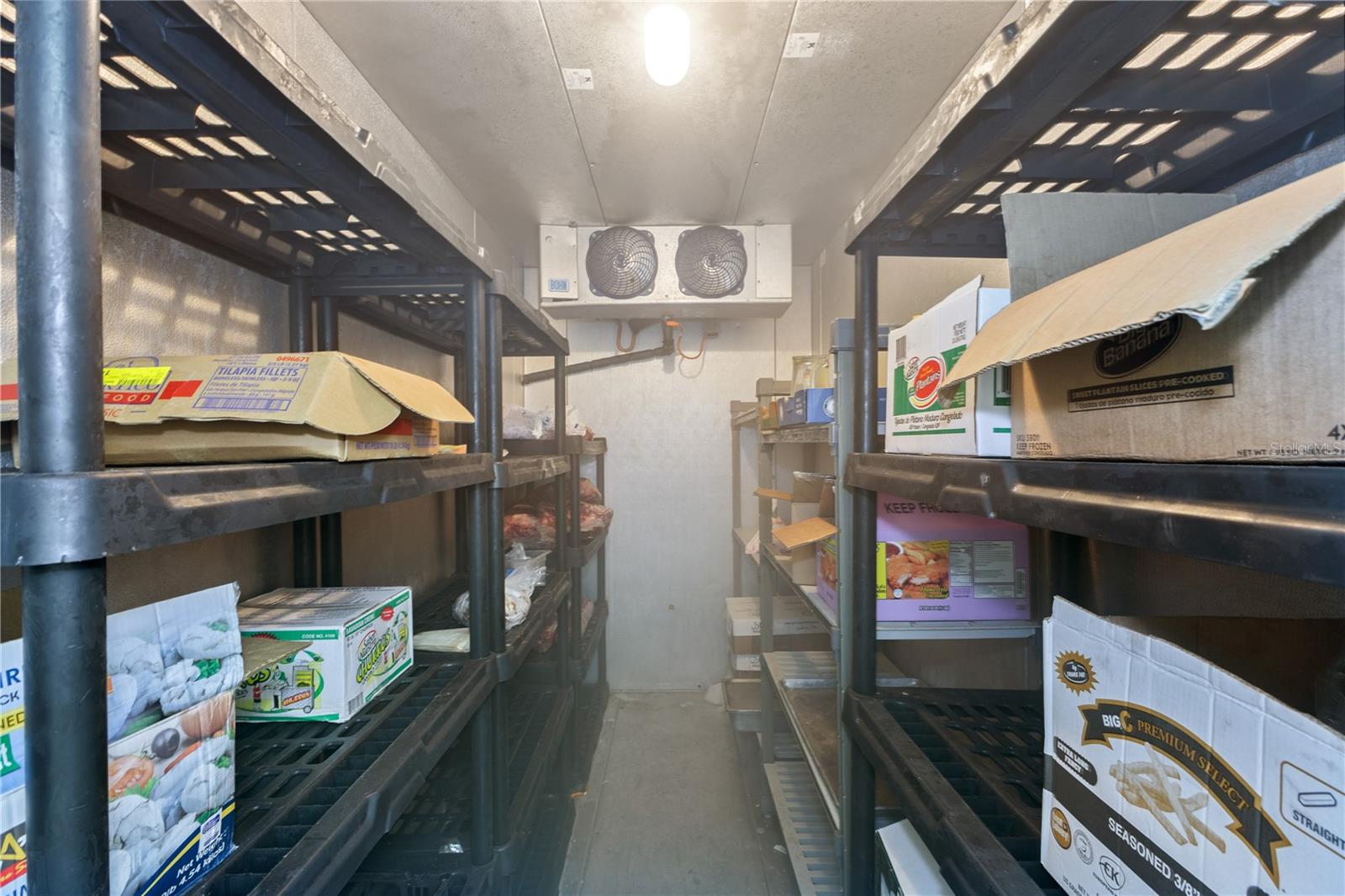 SOUTH PARK - Commercial Lease