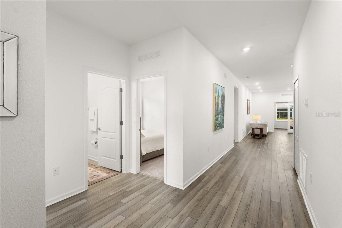 154 SUNSTONE COURT