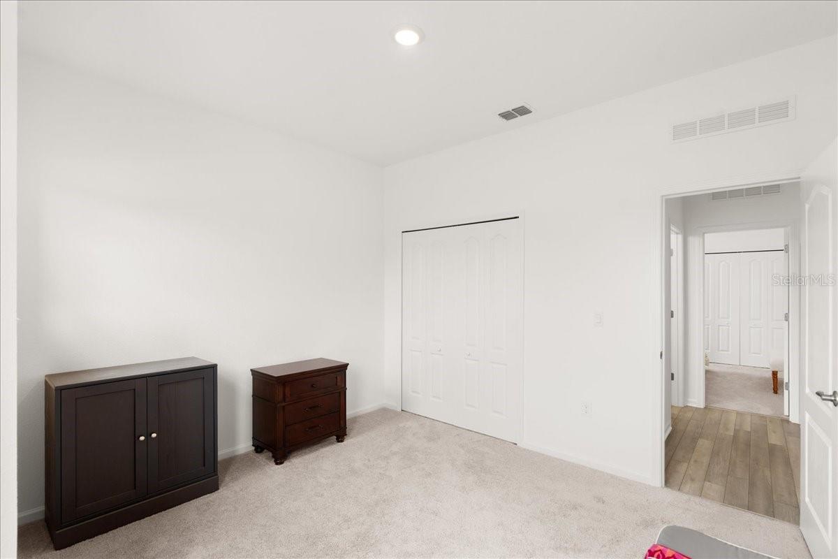 154 SUNSTONE COURT