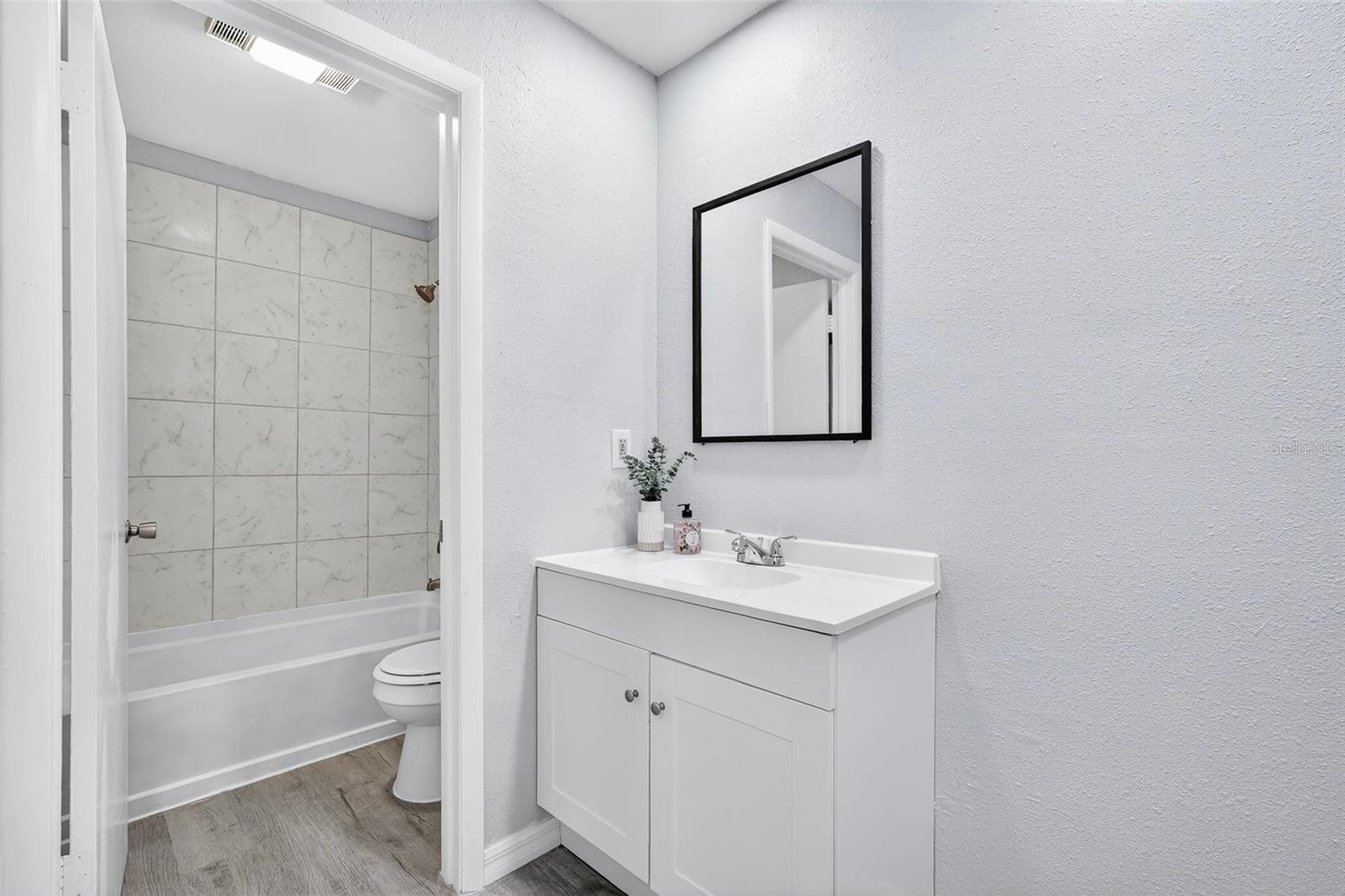 STONE CREEK POINTE A CONDOMINI - Residential