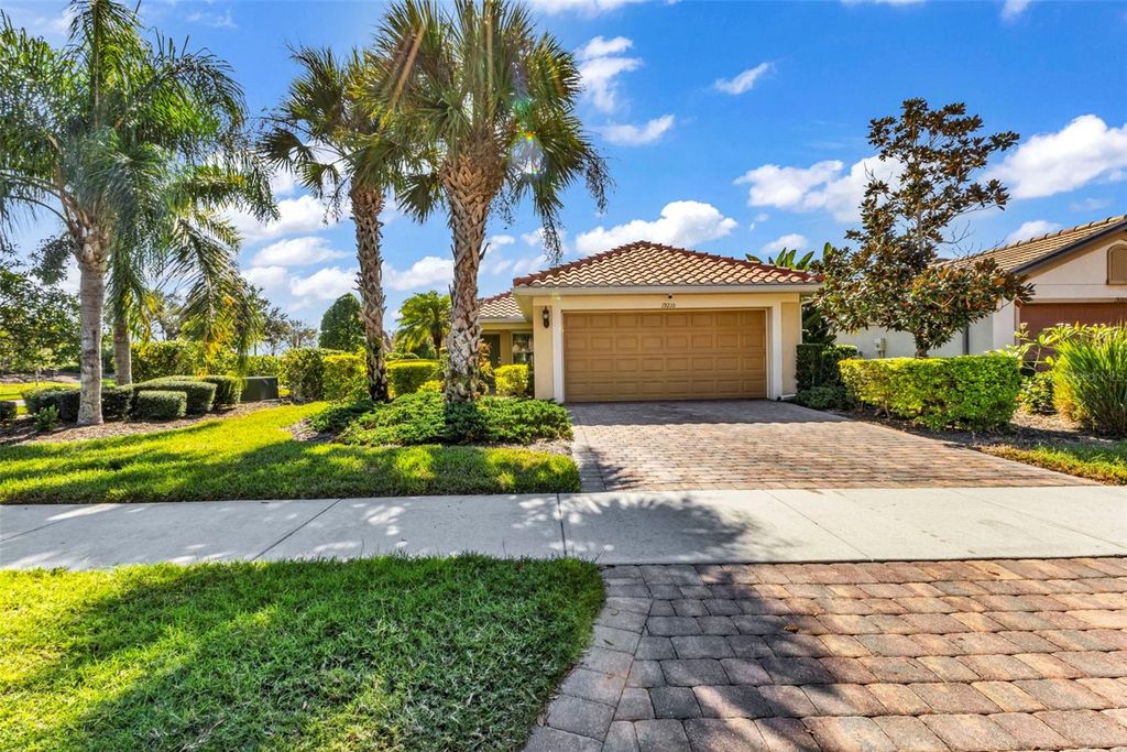 Photo of 19210 Mangieri Street, Venice, FL 34293 (MLS # D6144690)