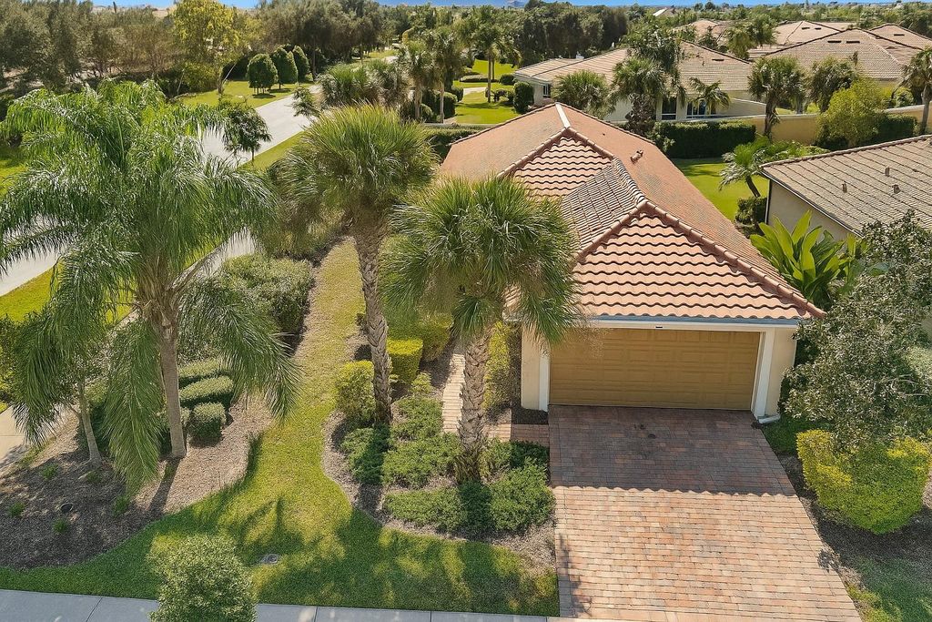 Photo of 19210 Mangieri Street, Venice, FL 34293 (MLS # D6144690)