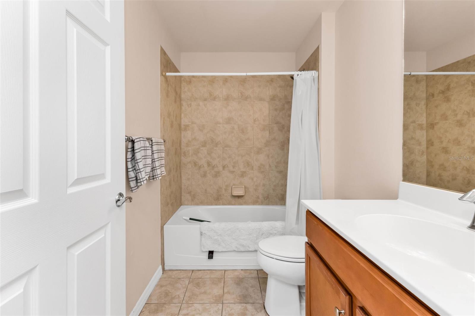 ISLANDWALK/WEST VLGS PH 1C-A - Residential