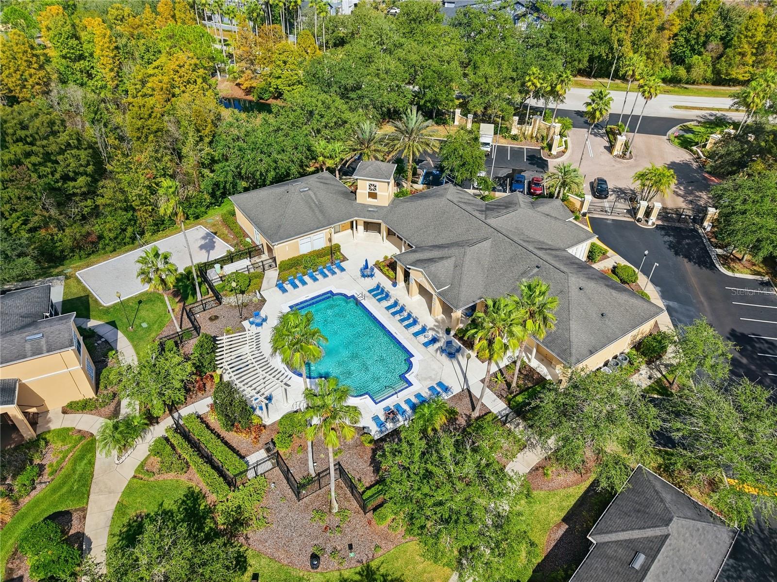 OXFORD PLACE AT TAMPA PALMS A - Residential