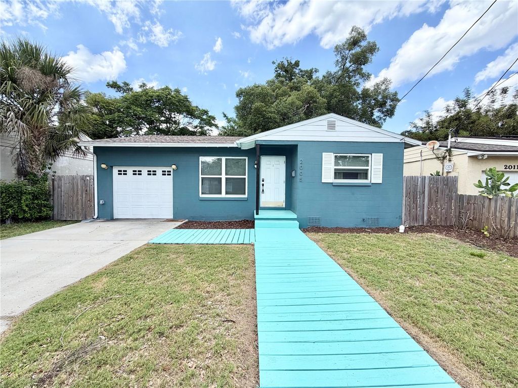 Photo of 2005 Virginia Drive, Orlando, FL 32803 (MLS # O6403724)