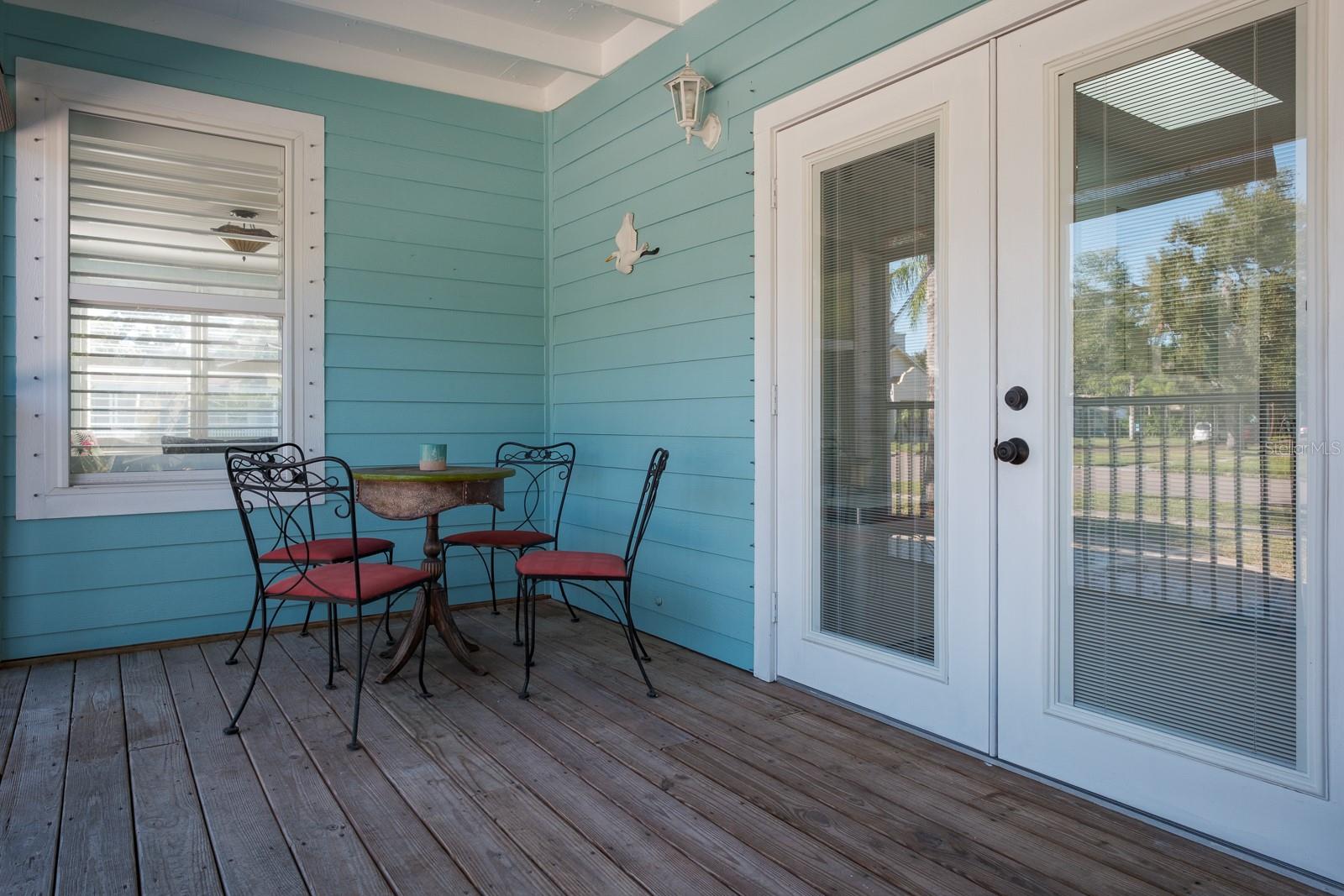 VETERAN CITY - Residential