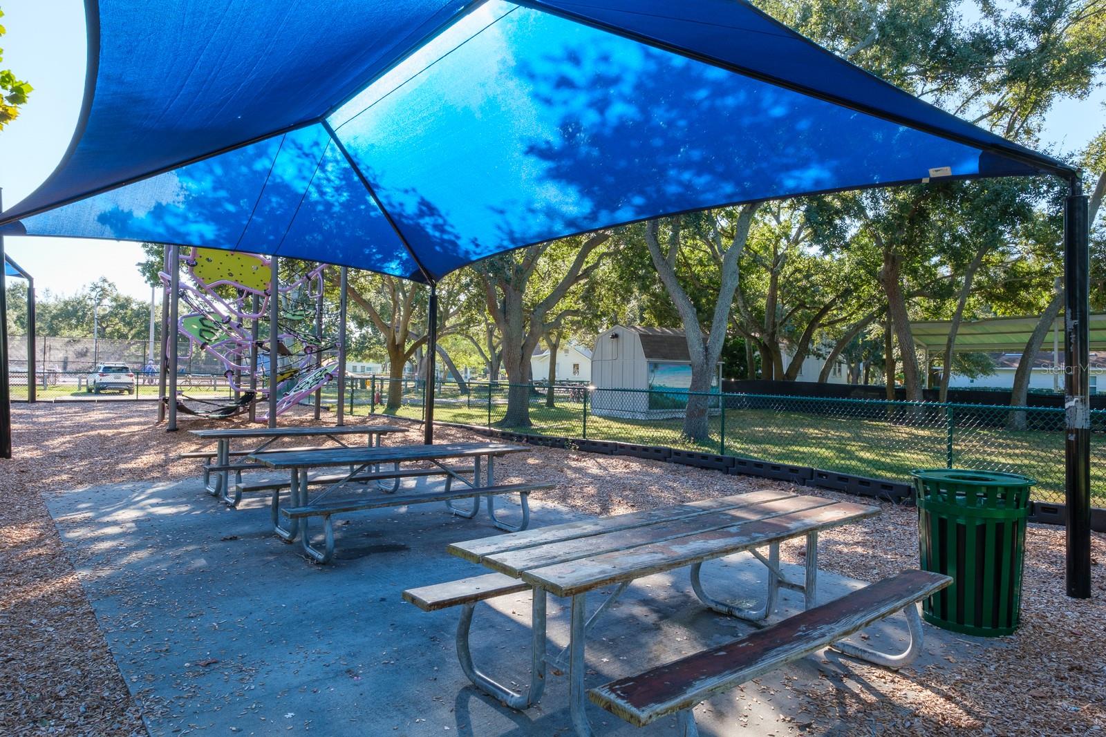 VETERAN CITY - Residential