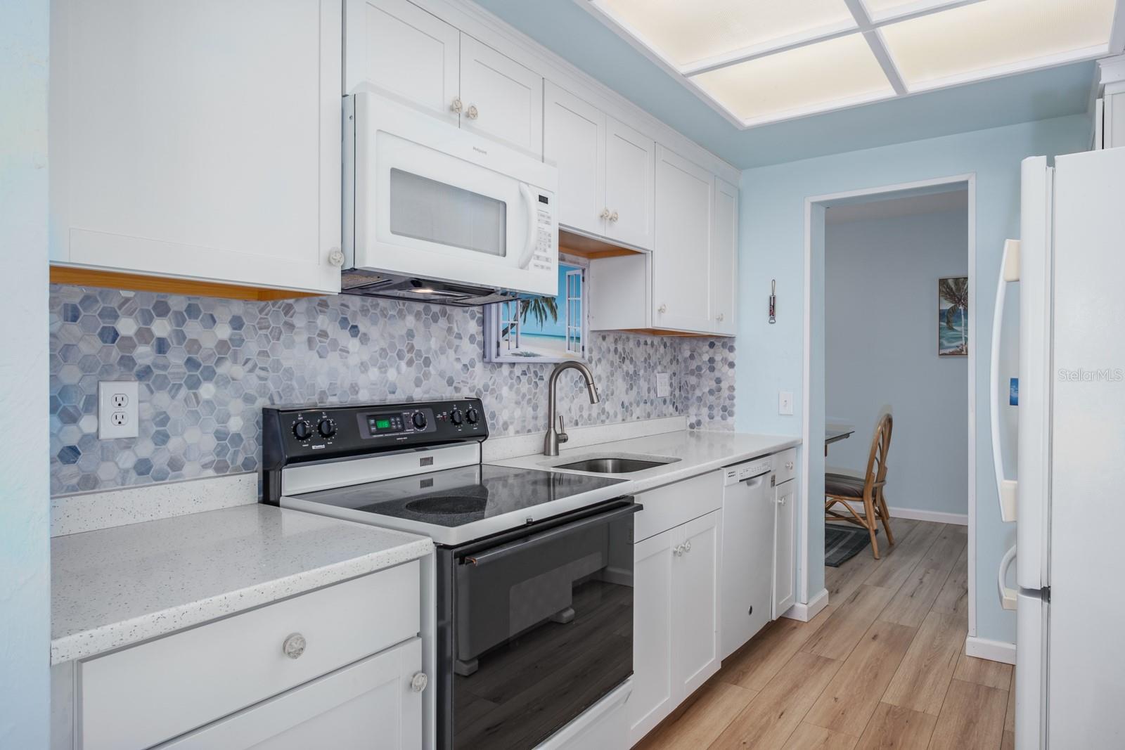 VETERAN CITY - Residential