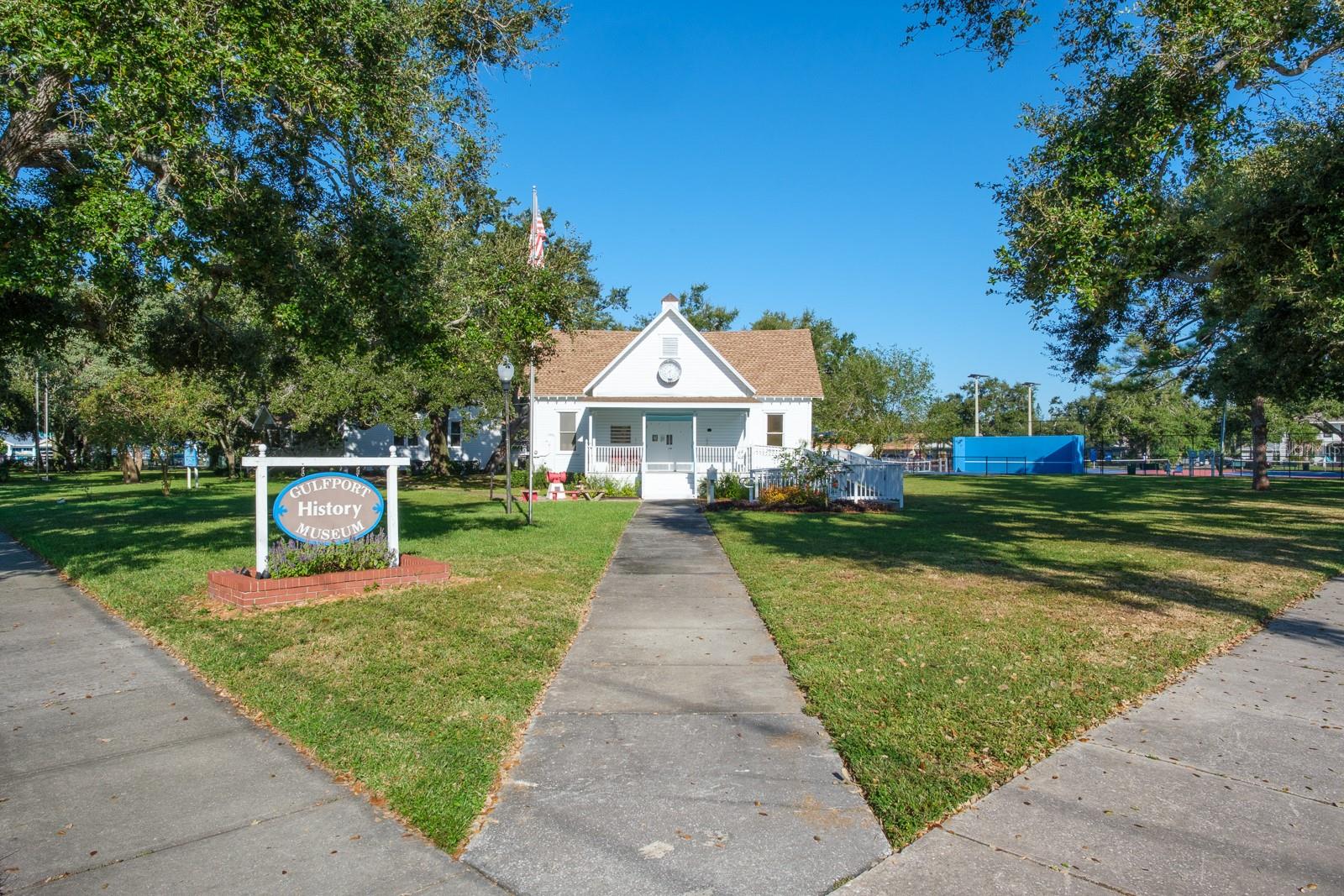 VETERAN CITY - Residential