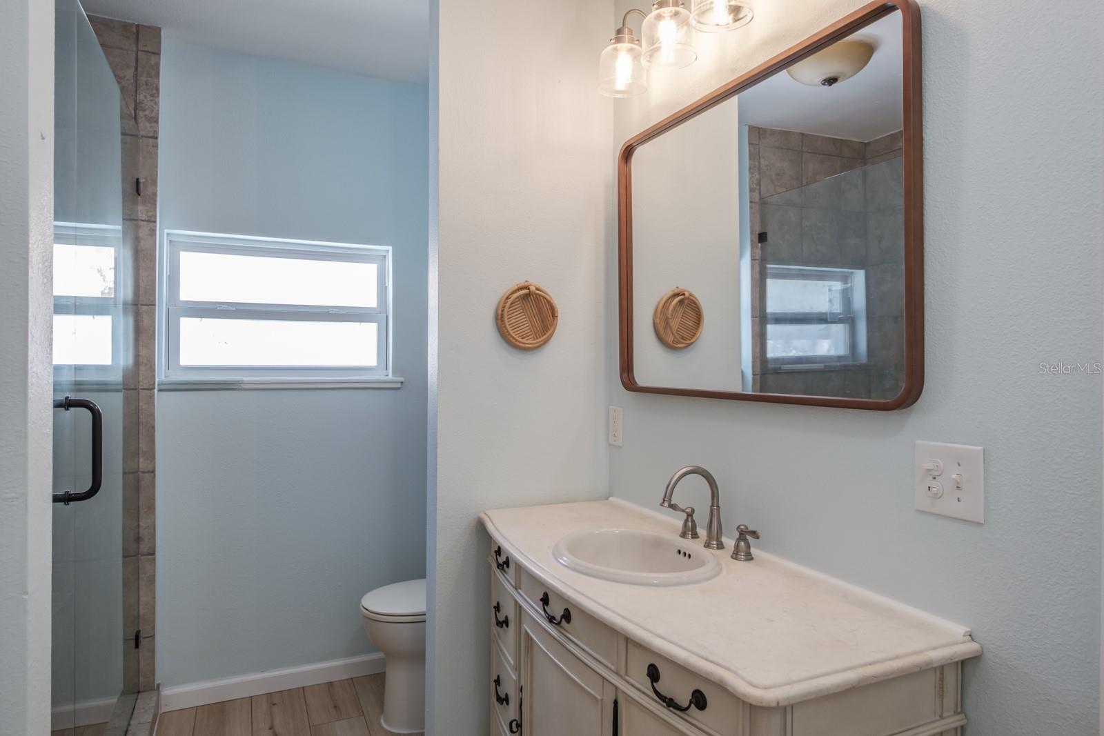 VETERAN CITY - Residential