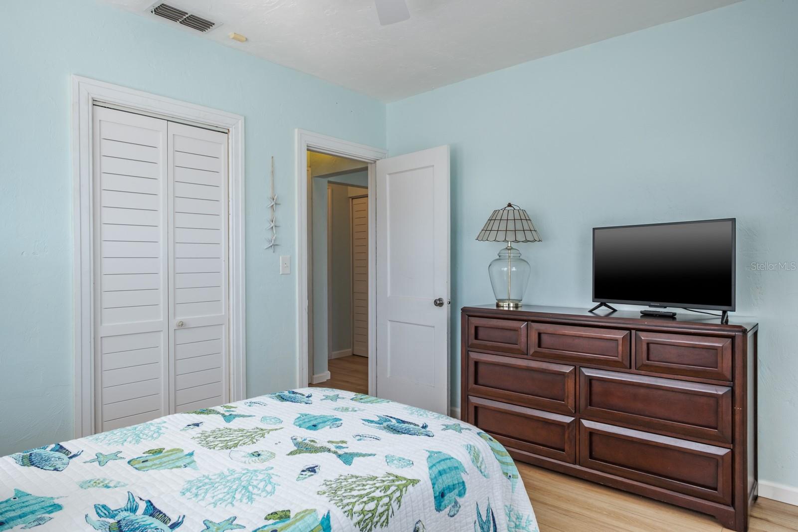 VETERAN CITY - Residential