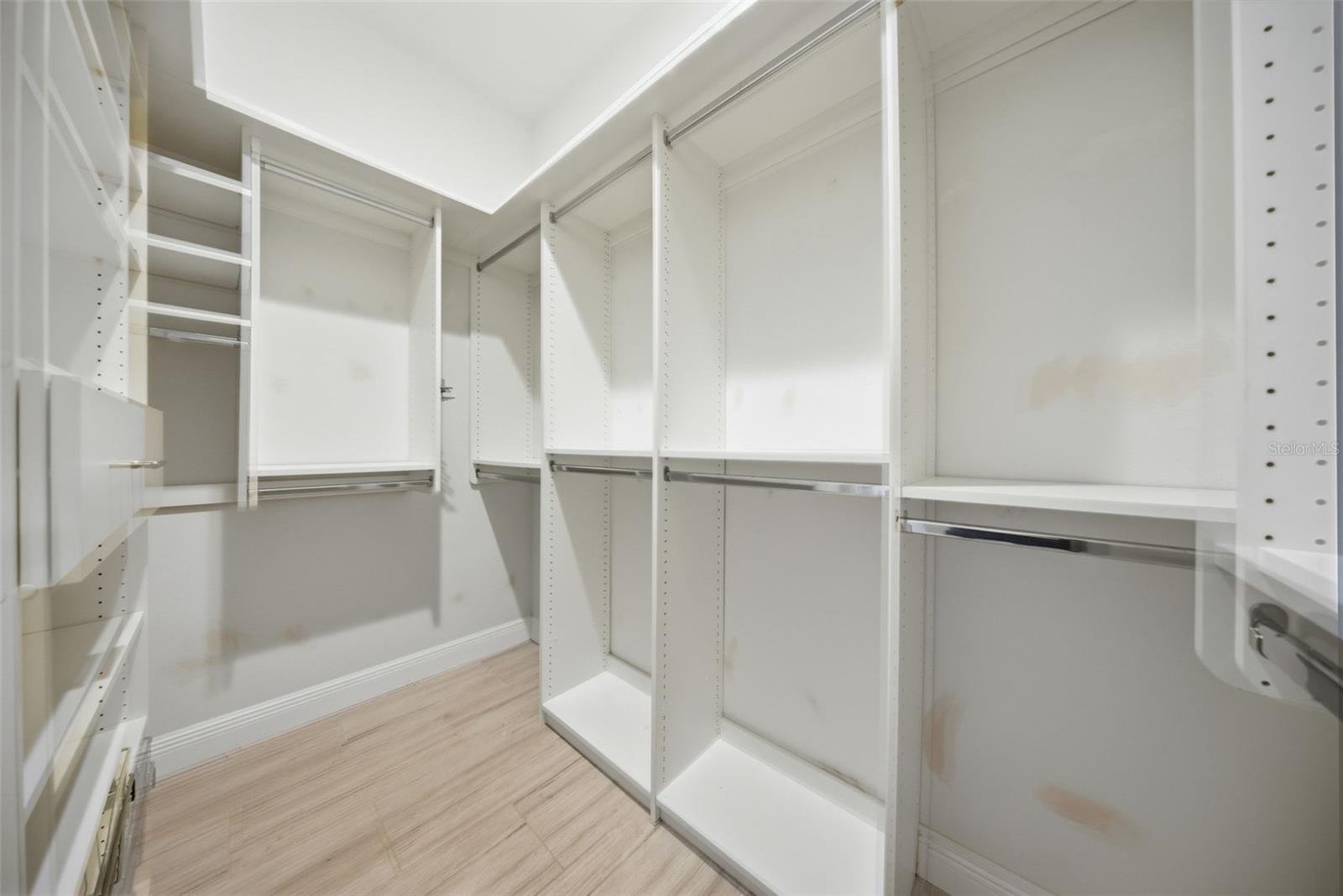 DREWS JOHN H SUB BLKS 11 TO 1 - Residential