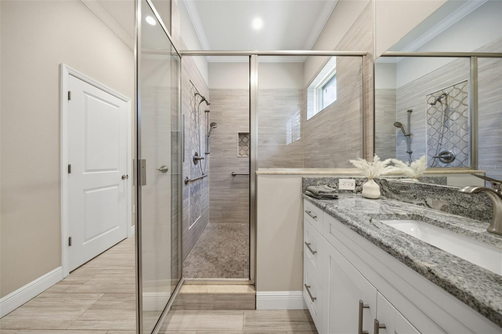 DREWS JOHN H SUB BLKS 11 TO 1 - Residential