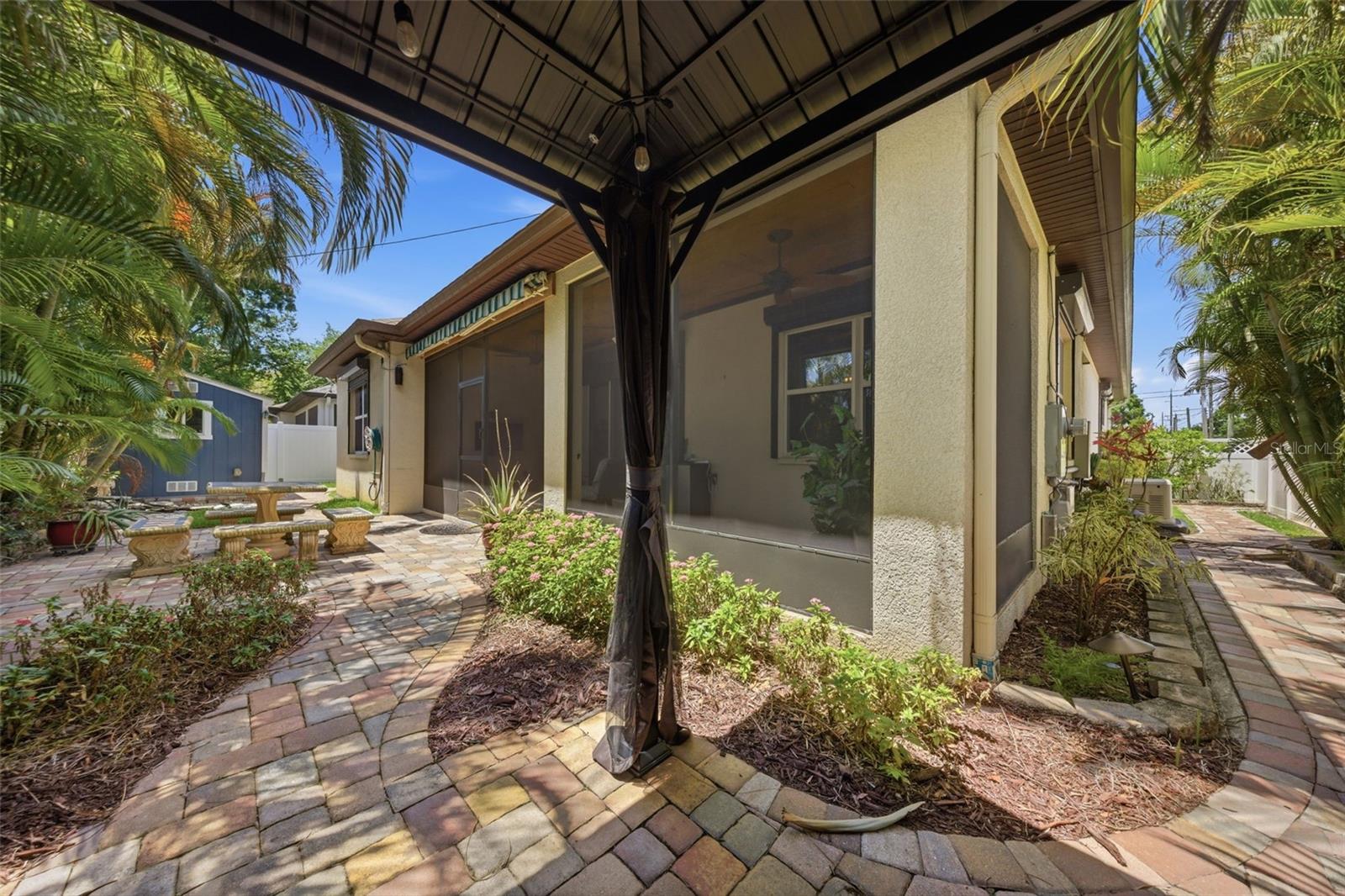 DREWS JOHN H SUB BLKS 11 TO 1 - Residential