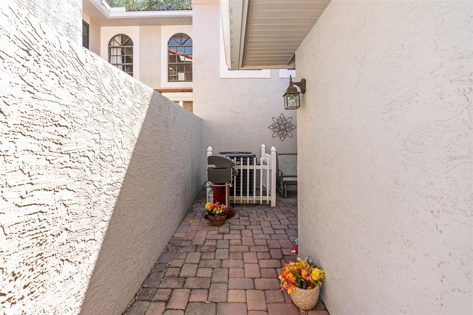 SANDPOINTE TWNHS SEC 07 - Residential