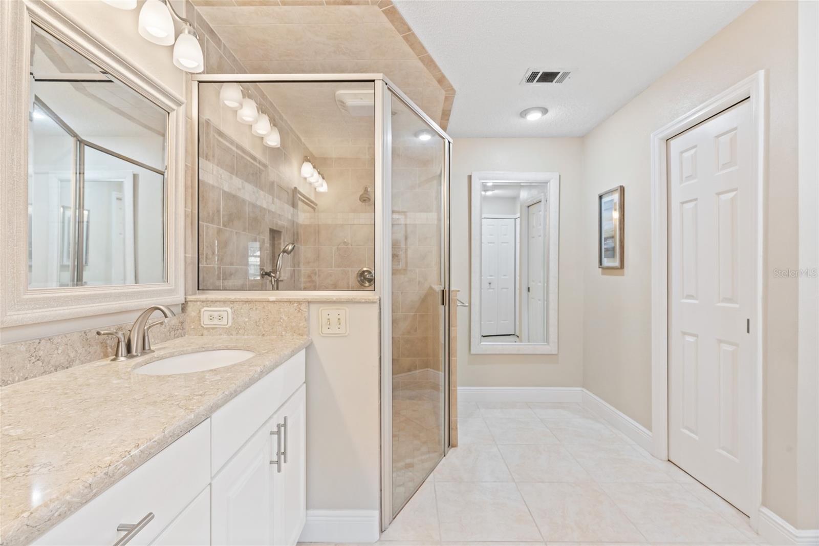 SANDPOINTE TWNHS SEC 07 - Residential