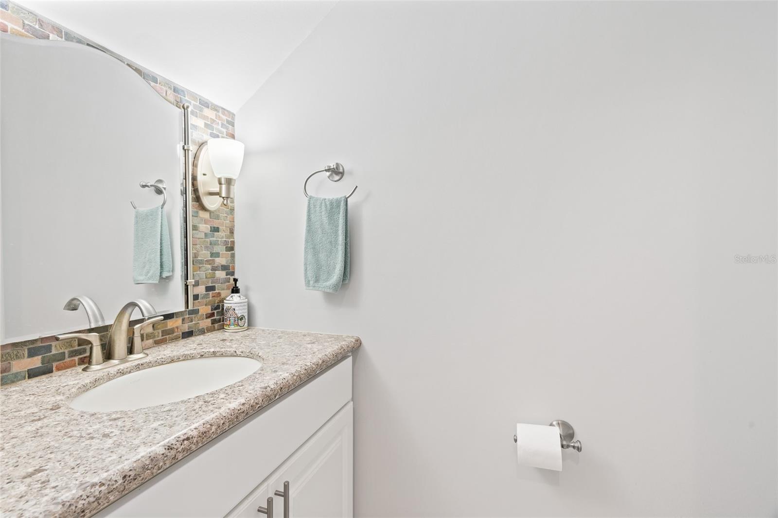 SANDPOINTE TWNHS SEC 07 - Residential