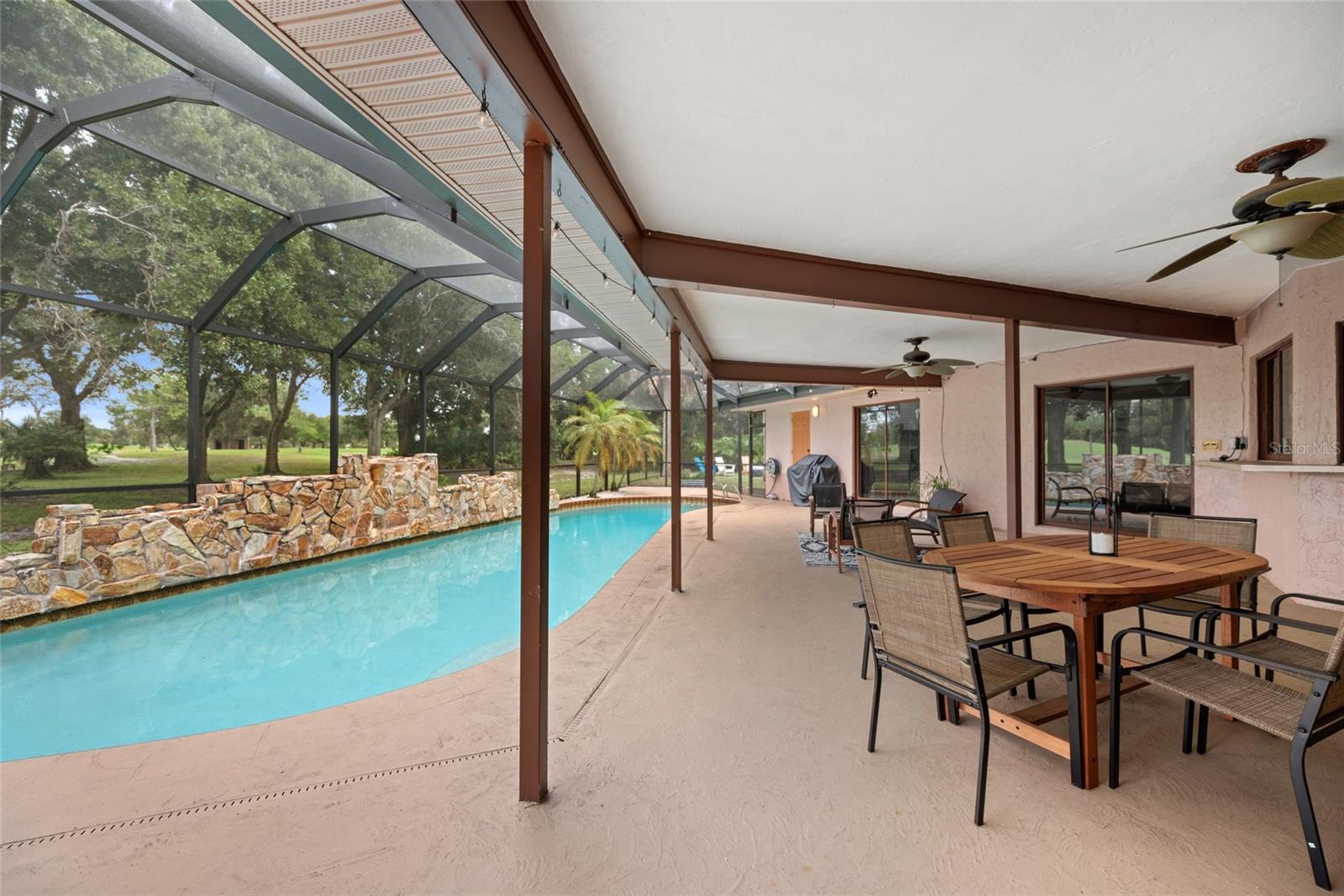CLUBHOUSE ESTATES OF COUNTRYSIDE - Residential