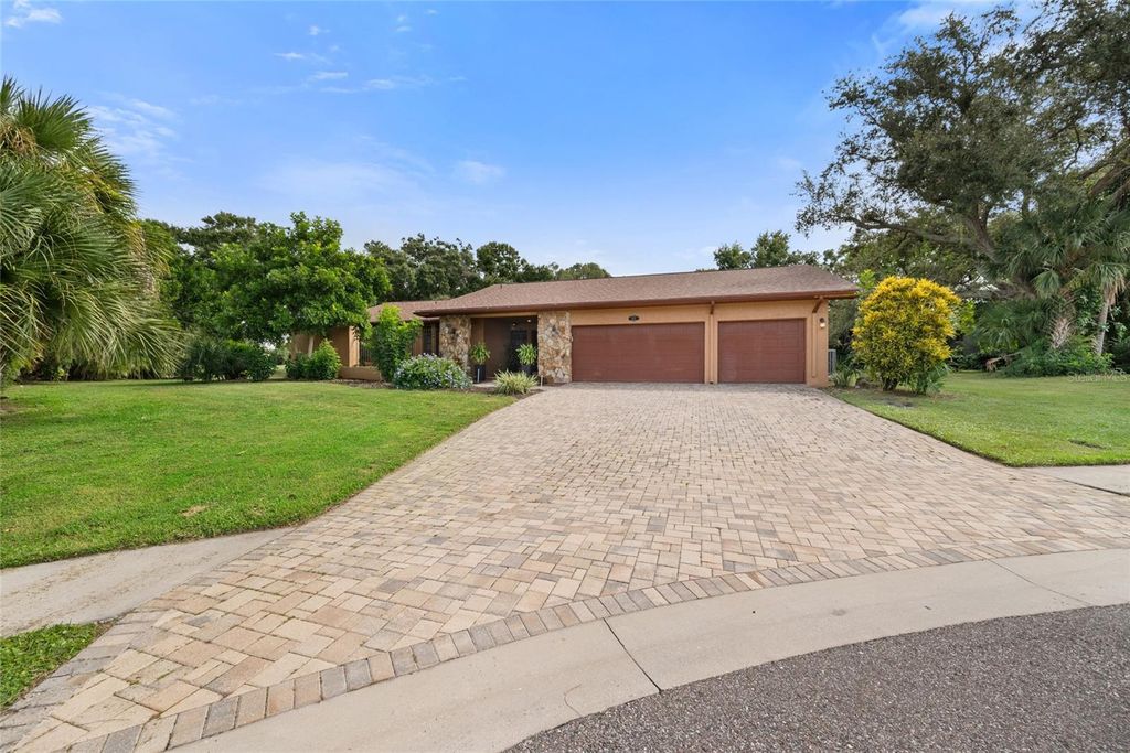 Photo of 2674 Concorde Court, Clearwater, FL 33761 (MLS # TB8435411)