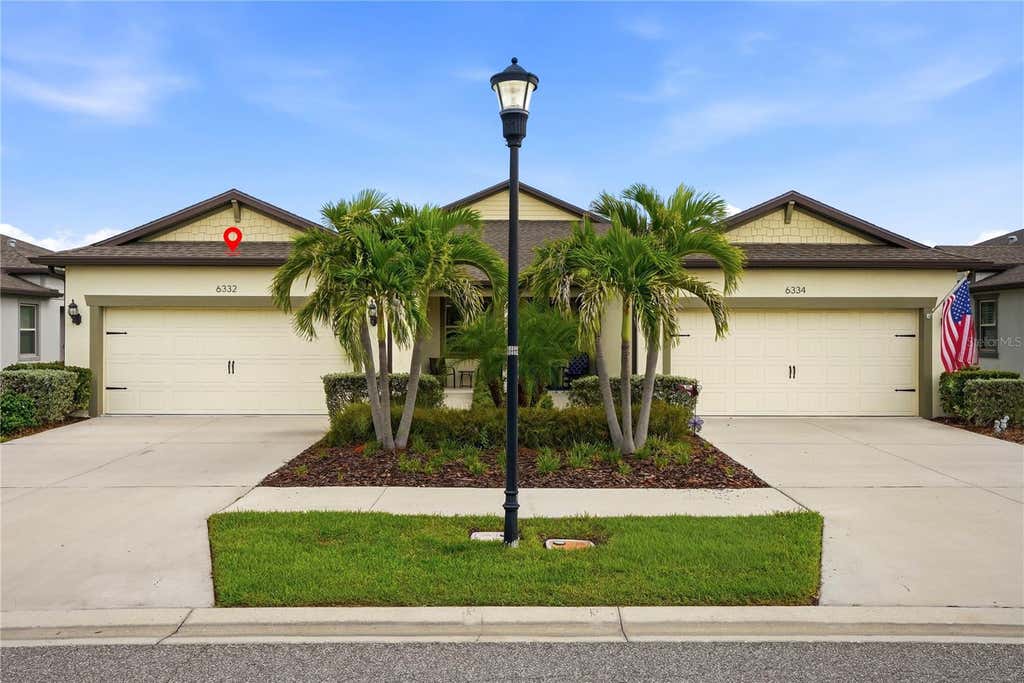 Photo of 6332 Cliveden Court, Apollo Beach, FL 33572 (MLS # TB8533955)