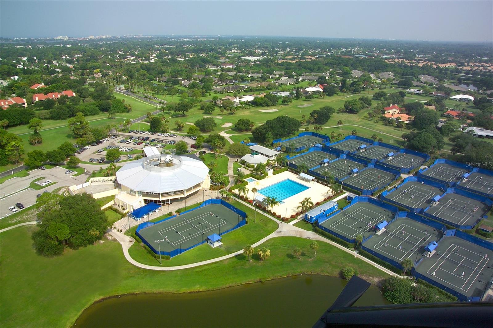 COUNTRY CLUB OF SARASOTA THE - Residential