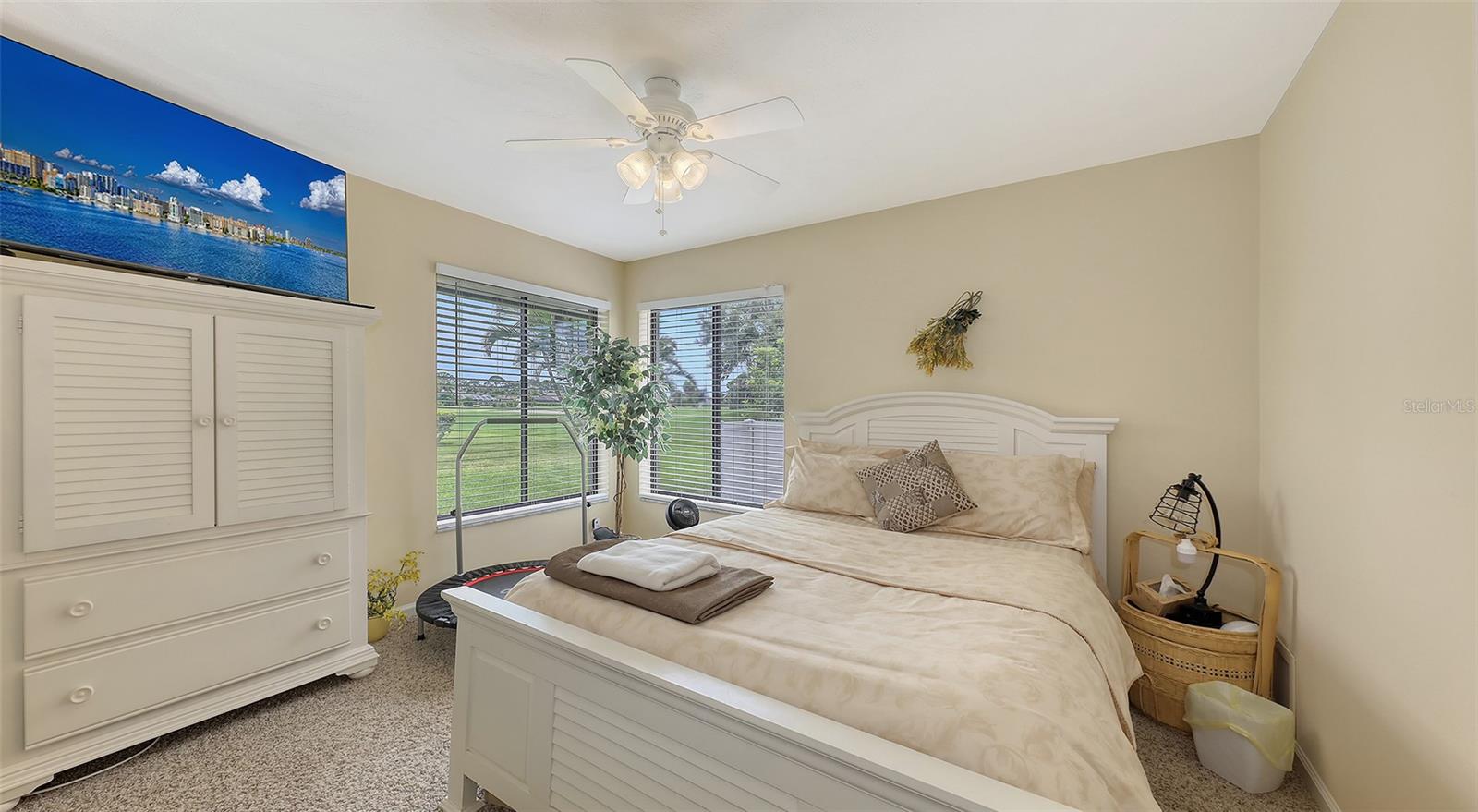 COUNTRY CLUB OF SARASOTA THE - Residential