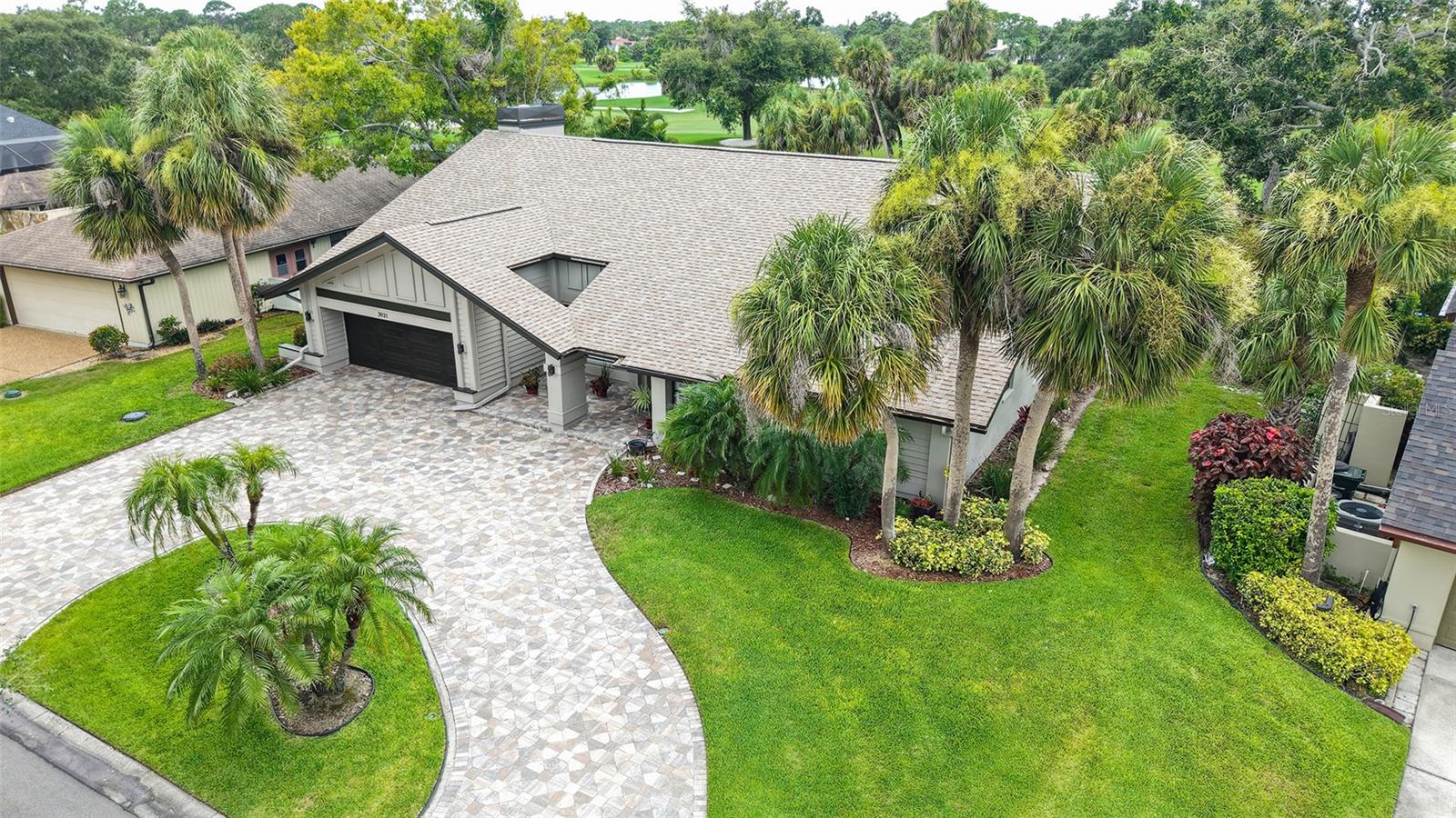 3931 TORREY PINES BOULEVARD