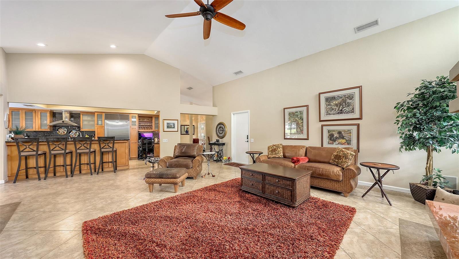 COUNTRY CLUB OF SARASOTA THE - Residential