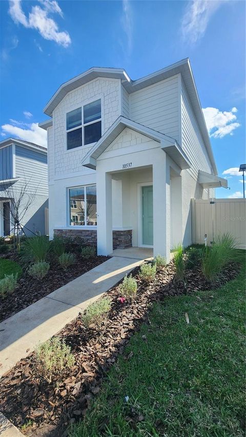 Photo of 10537 Sage Canyon Drive, Riverview, FL 33578 (MLS # J998332)