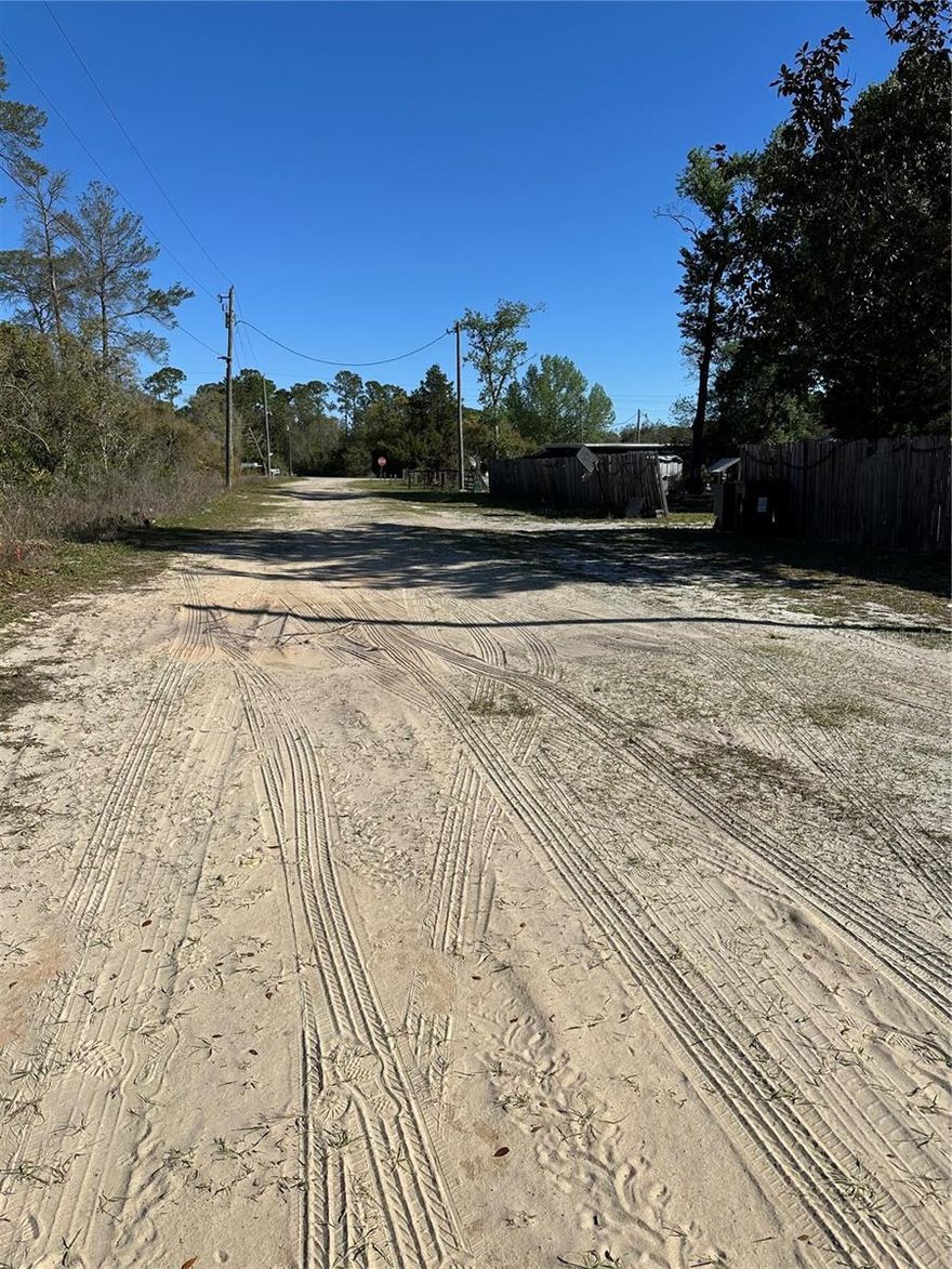 This 0.31-acre lot in Lake County is surrounded by mature trees, offering a great spot to build your new home. Enjoy your home without HOA restrictions, while being just minutes away from local stores. Don’t miss the chance to own this land, and make it yours today!