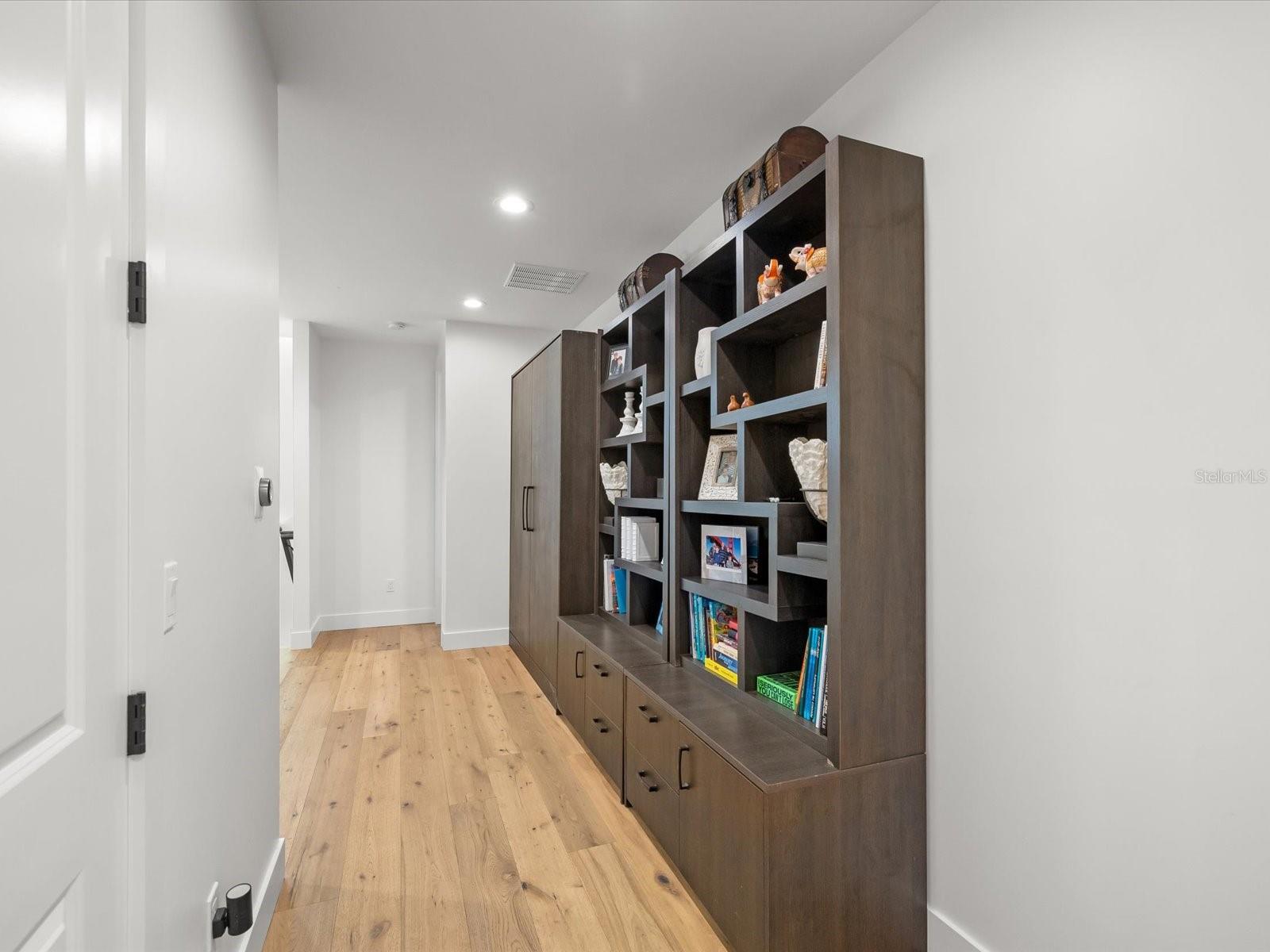 BEL MAR REV UNIT 8 - Residential