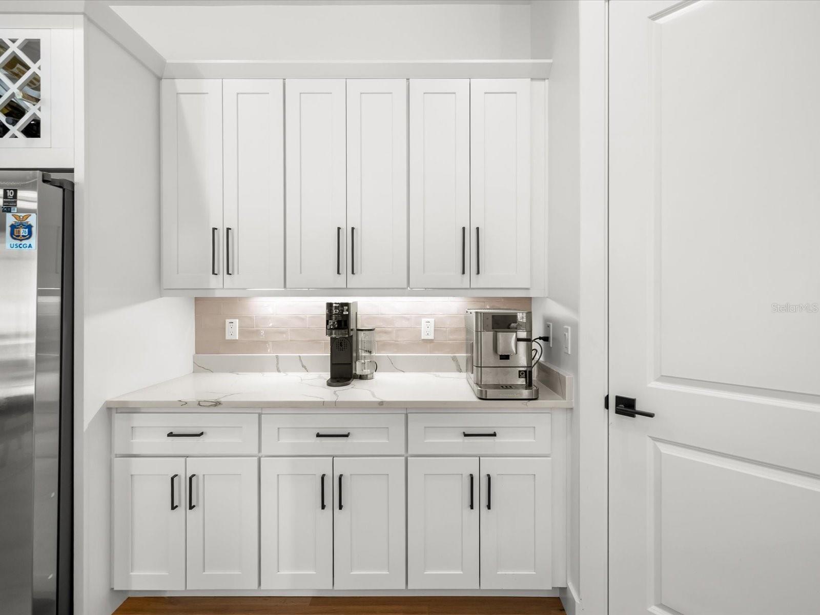 BEL MAR REV UNIT 8 - Residential