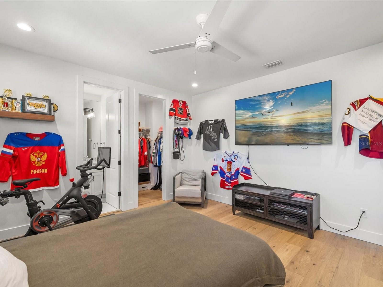 BEL MAR REV UNIT 8 - Residential