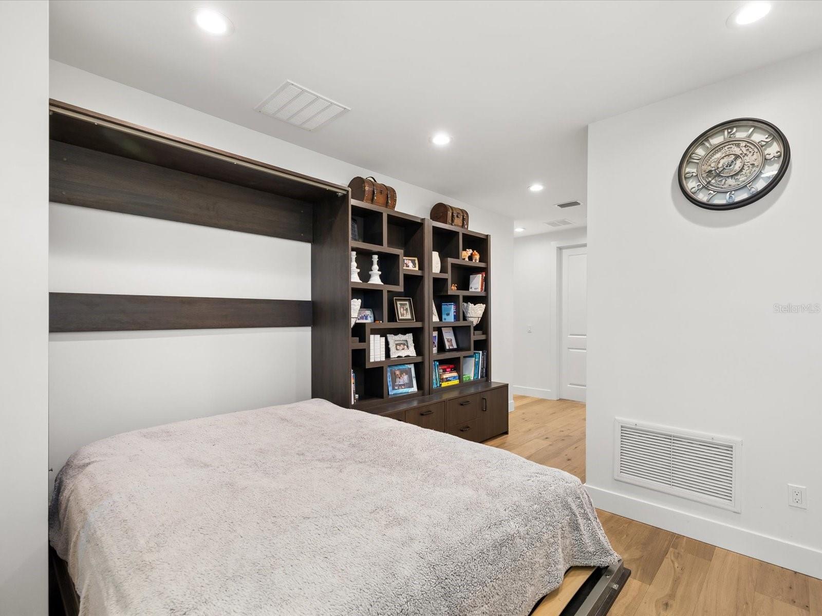 BEL MAR REV UNIT 8 - Residential