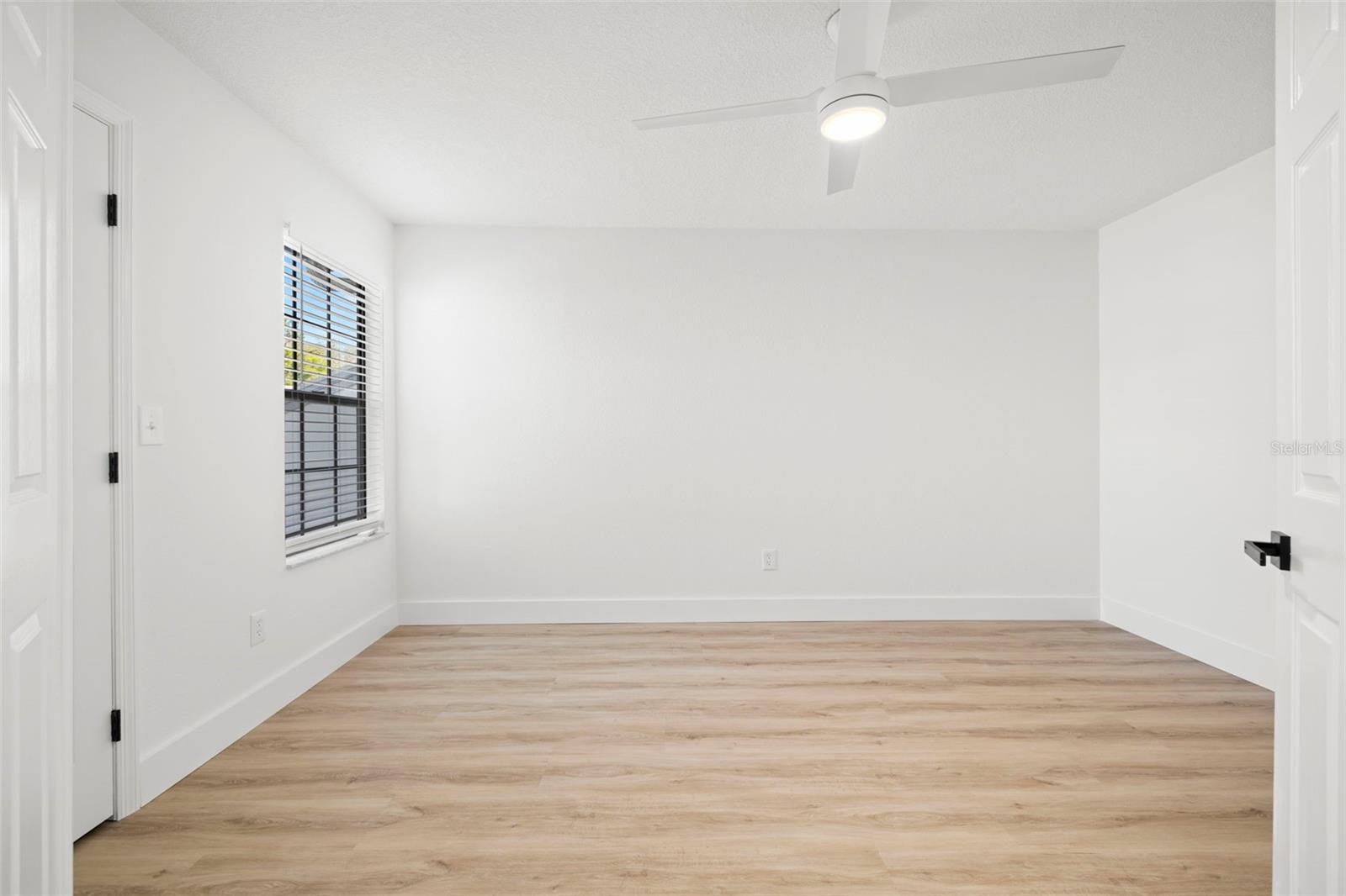 BRENTWOOD PARK - Residential