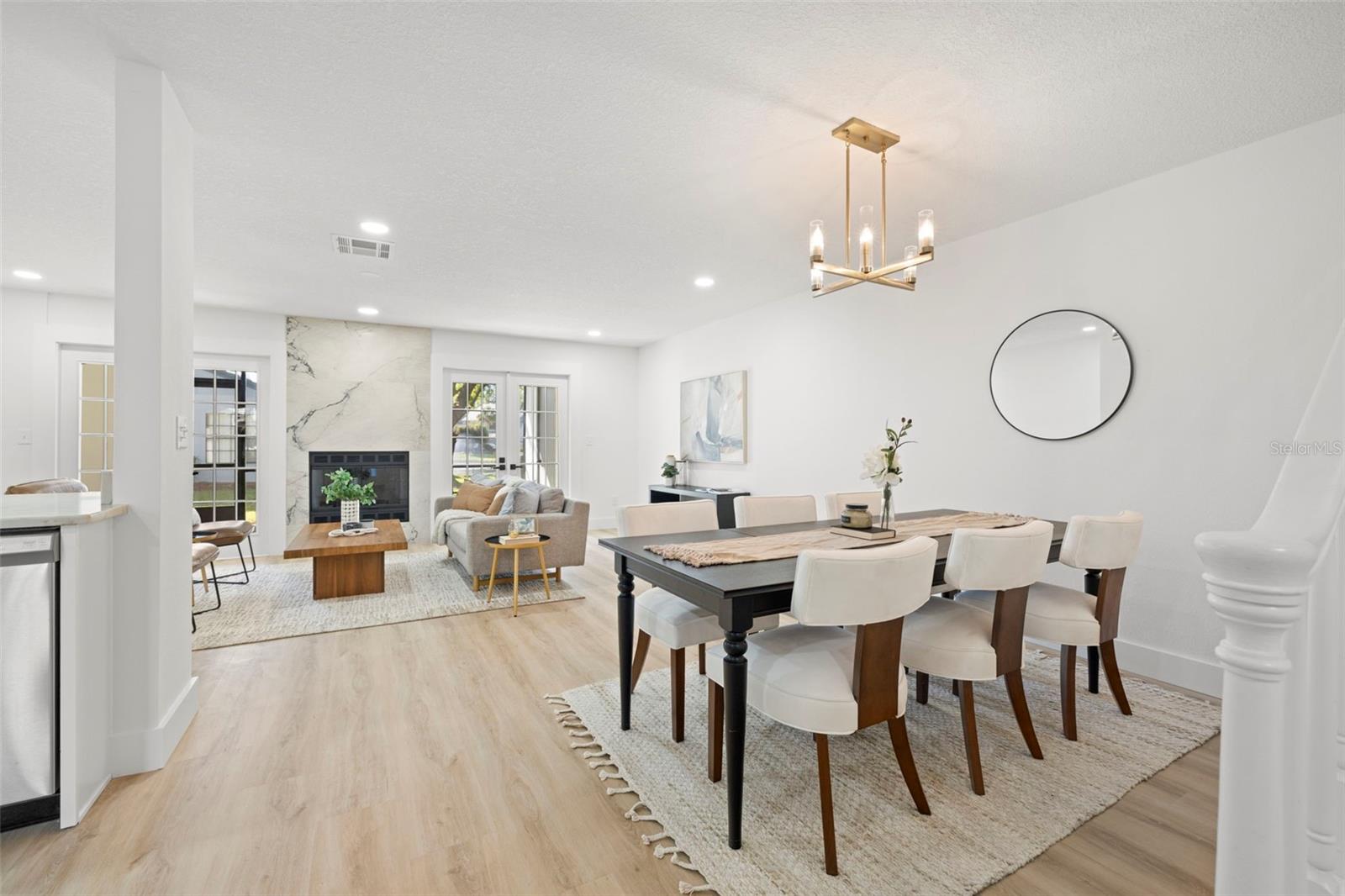 BRENTWOOD PARK - Residential