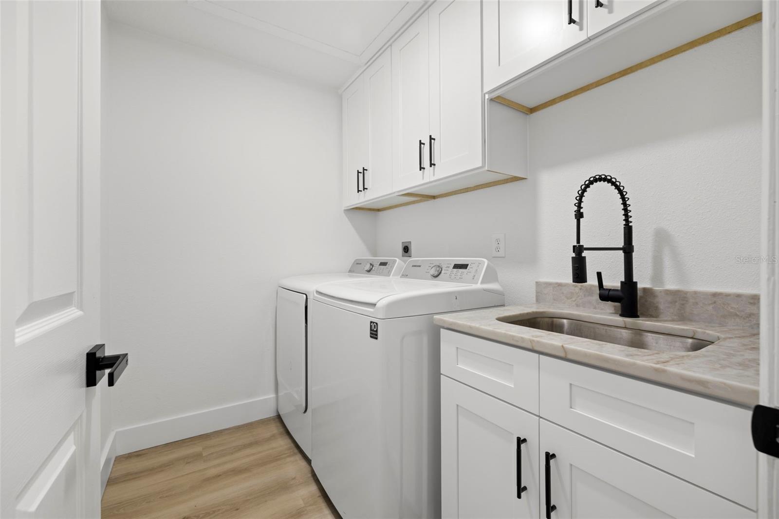 BRENTWOOD PARK - Residential