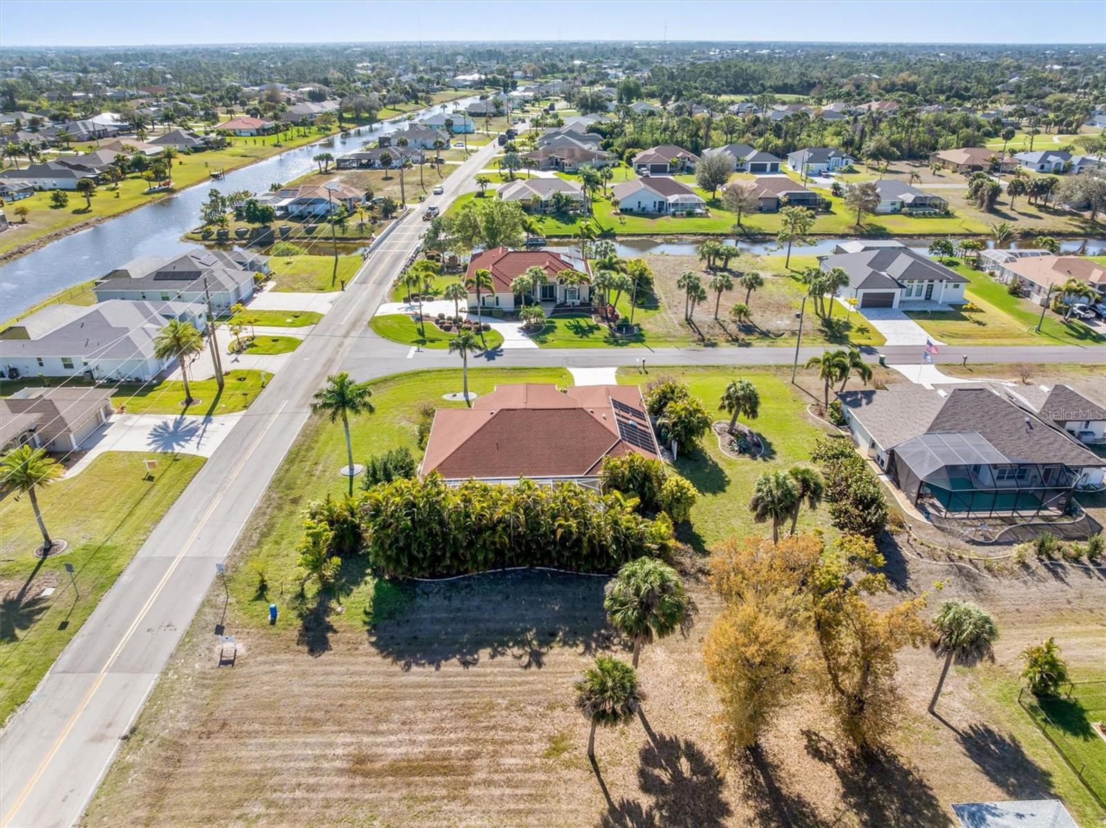 ROTONDA WEST LONG MEADOW - Residential