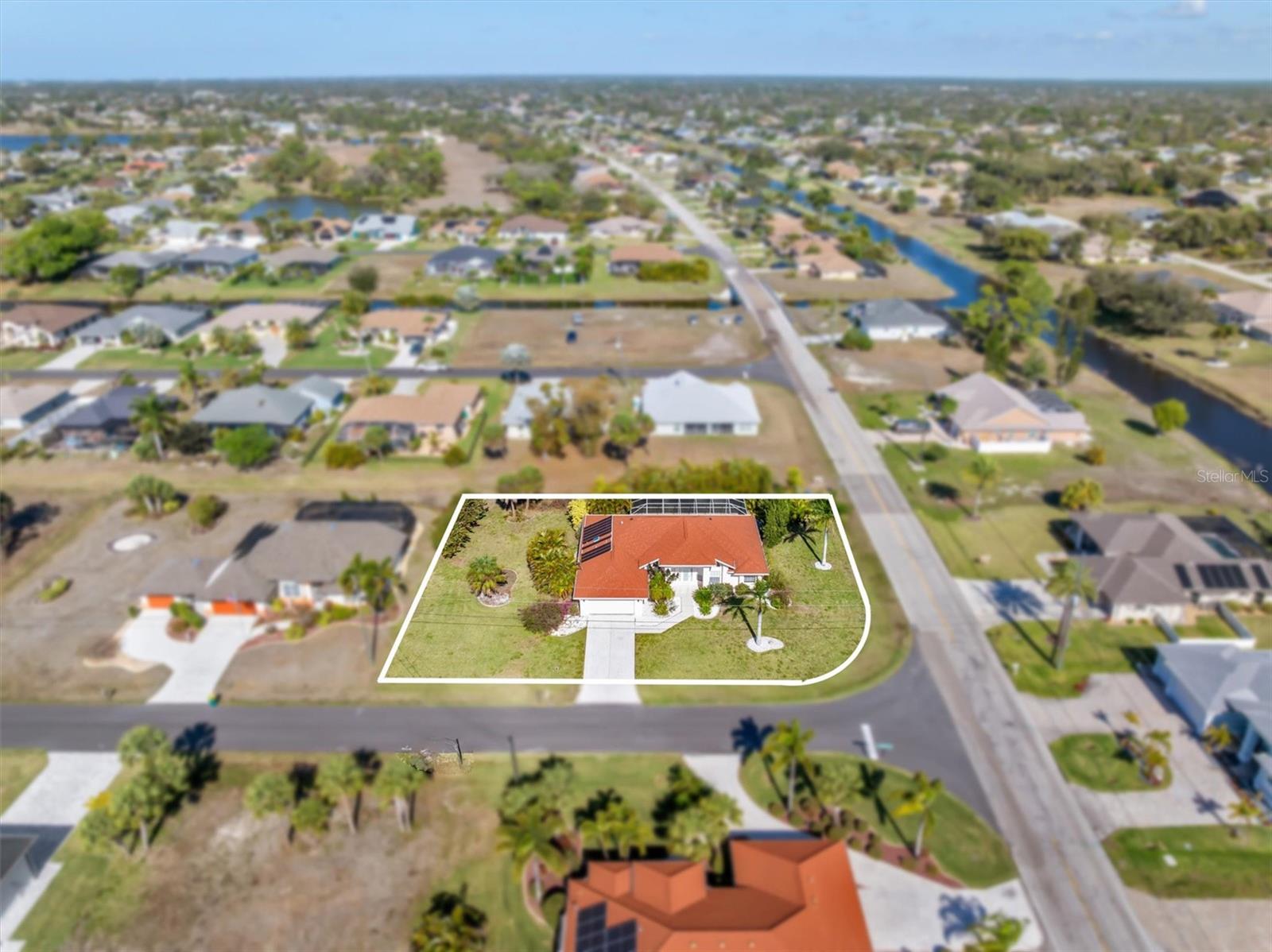 ROTONDA WEST LONG MEADOW - Residential