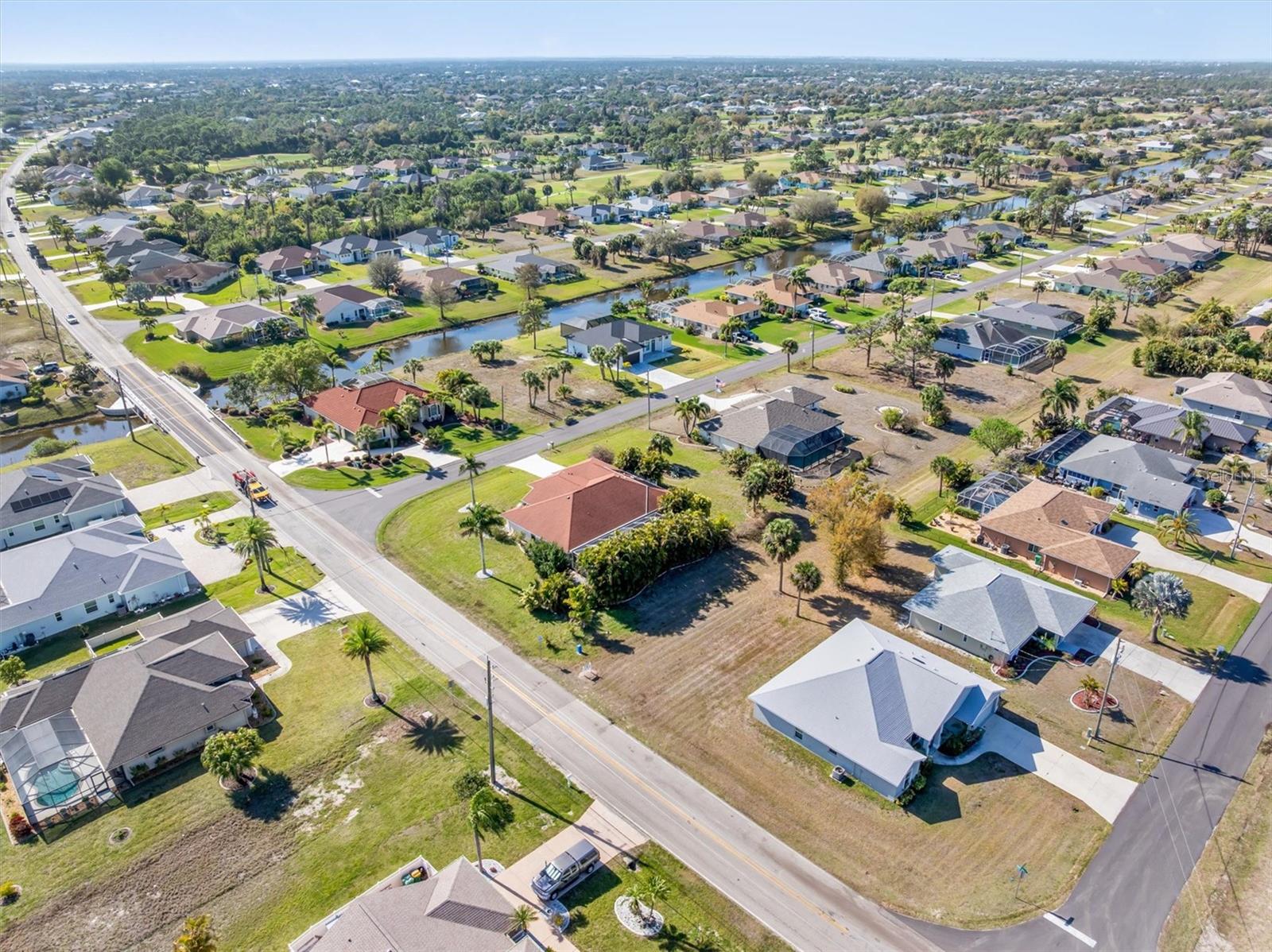 ROTONDA WEST LONG MEADOW - Residential