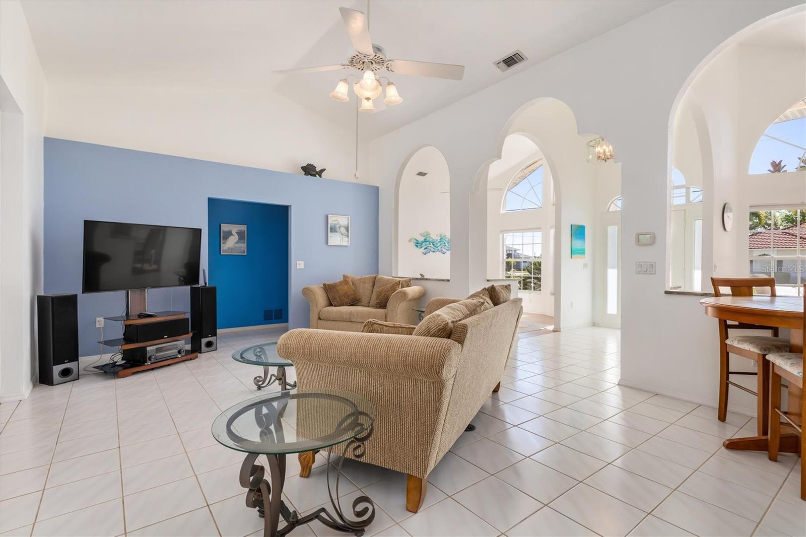 ROTONDA WEST LONG MEADOW - Residential