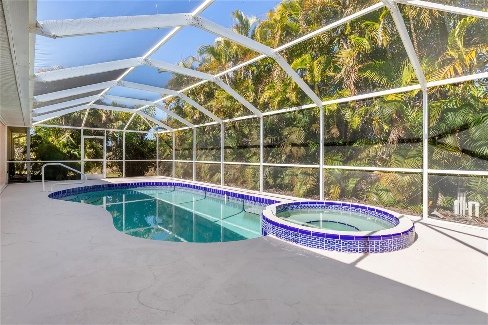 ROTONDA WEST LONG MEADOW - Residential