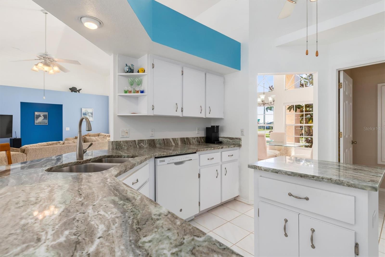 ROTONDA WEST LONG MEADOW - Residential