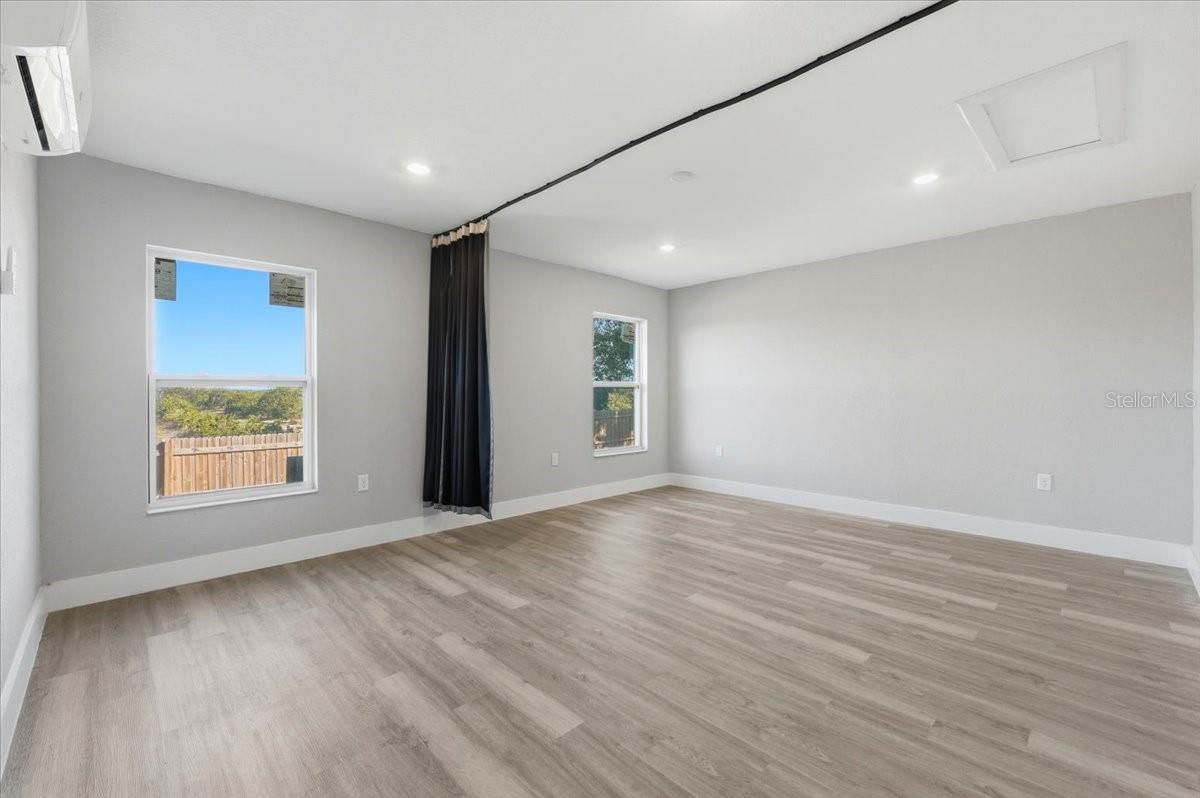 HIGHLAND CREST PH 02 - Residential Lease