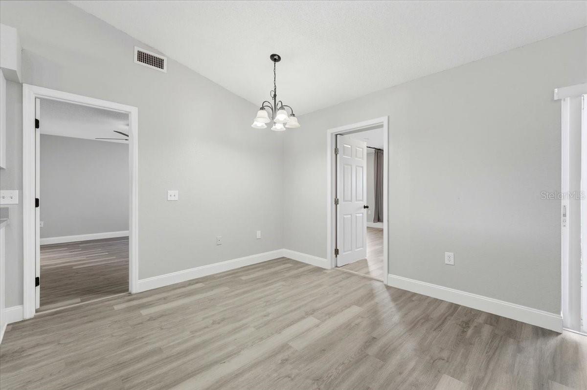 HIGHLAND CREST PH 02 - Residential Lease