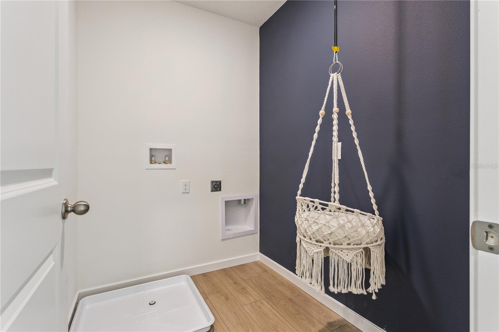 CROSSROADS AT KELLY PARK - Residential