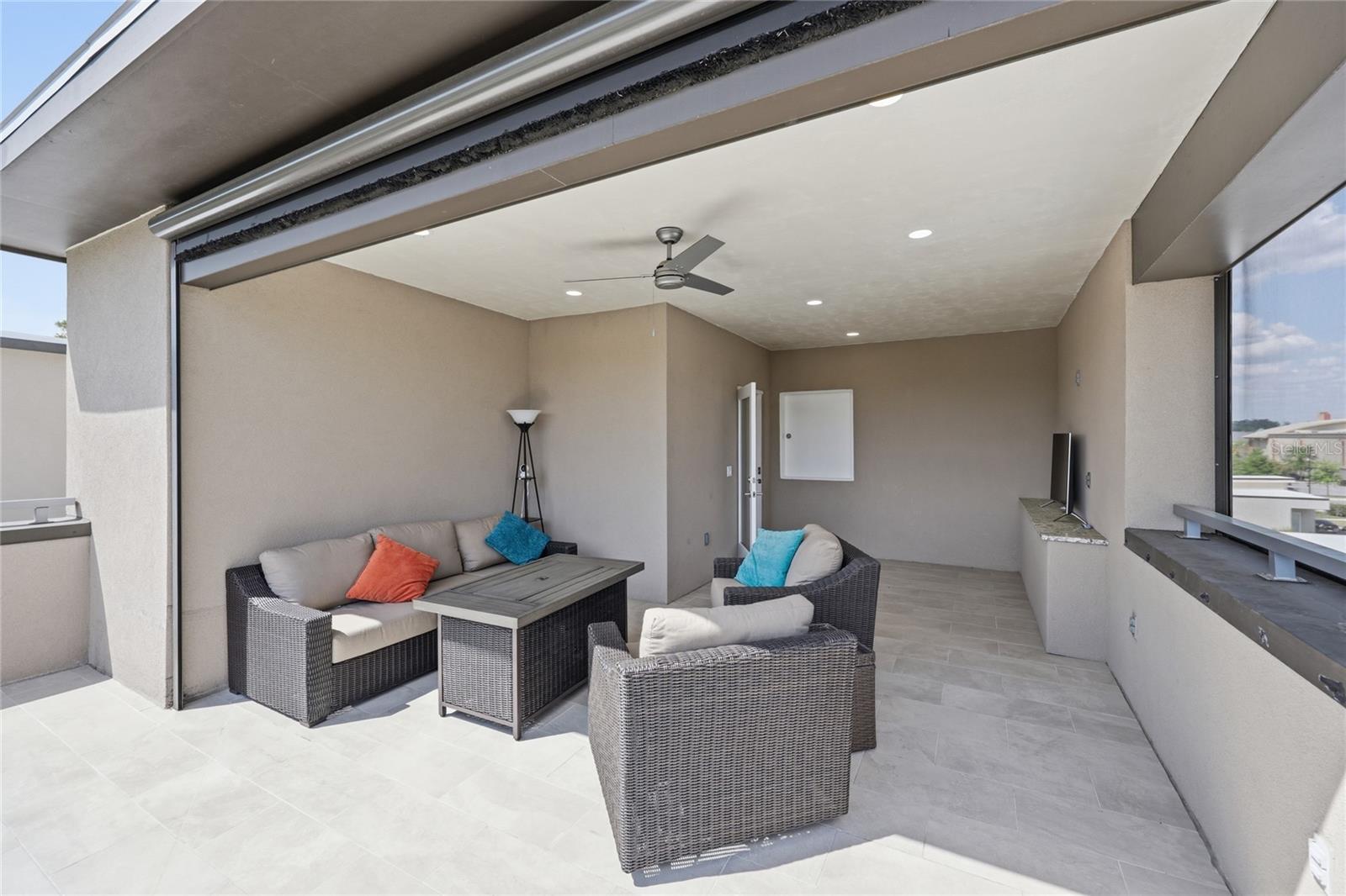 THE VUE AT CELEBRATION POINTE - Residential