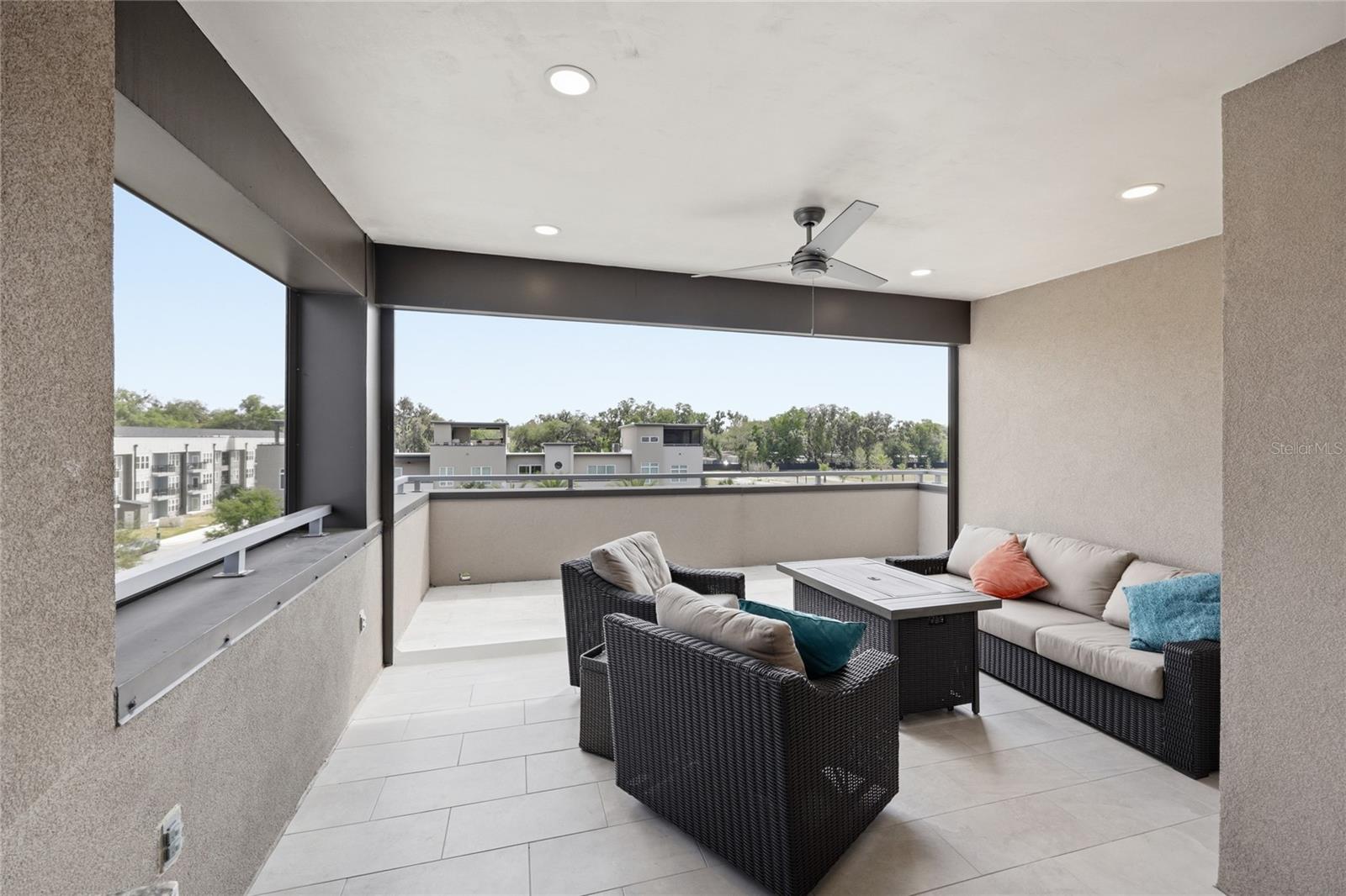 THE VUE AT CELEBRATION POINTE - Residential